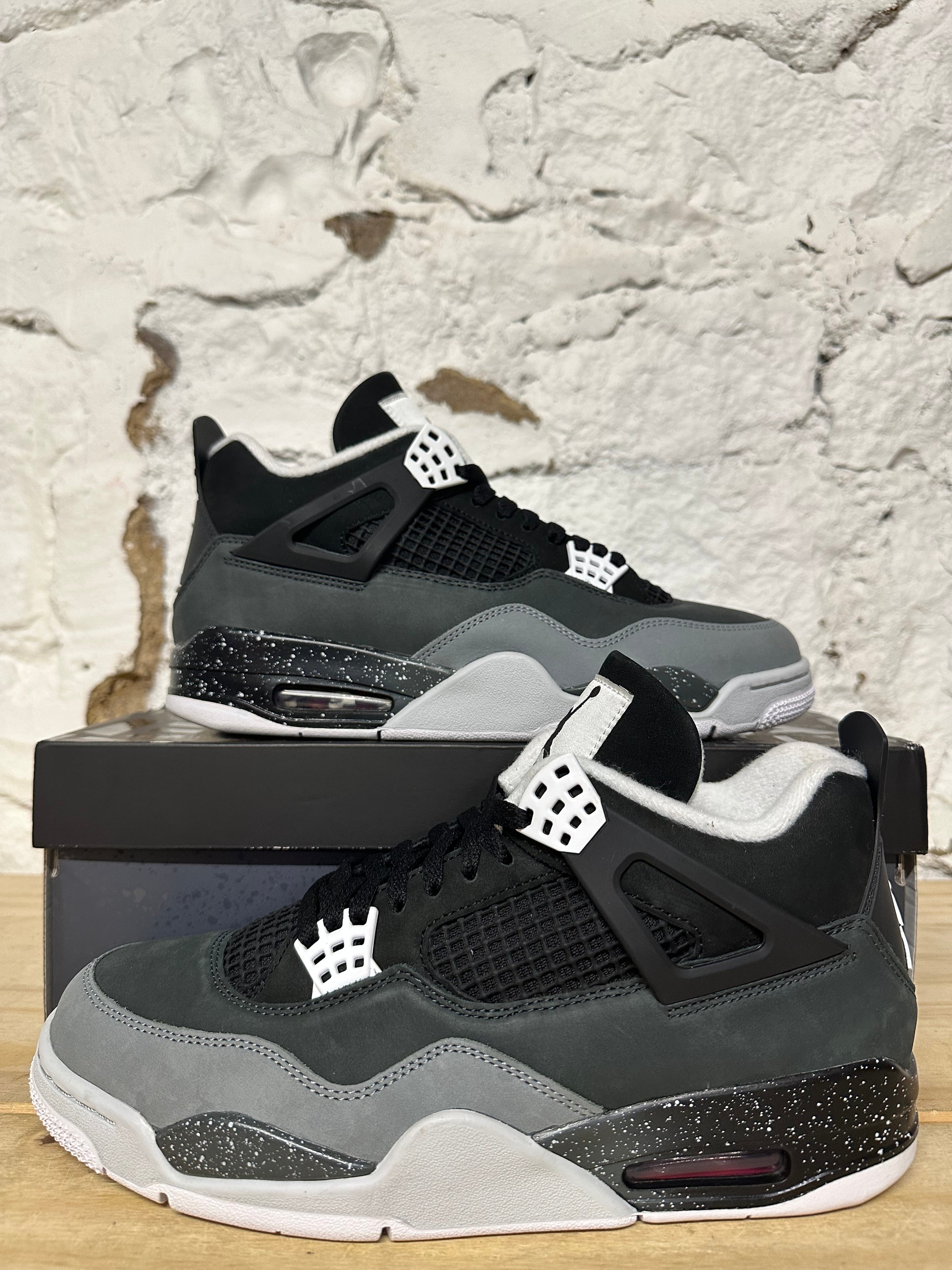 Air Jordan 4 Fear Sz 10