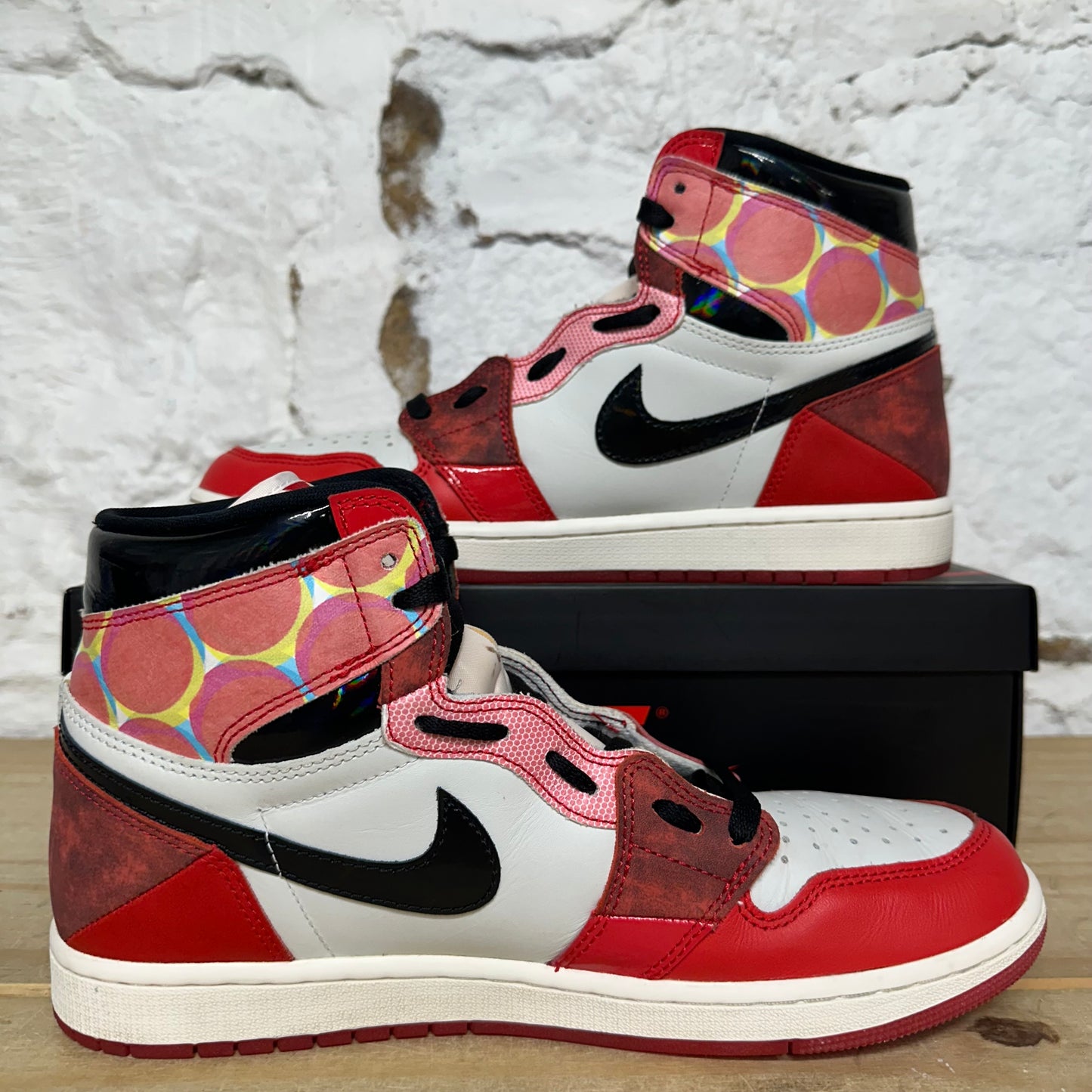 Air Jordan 1 High Spider-Man Across The Spiderverse Sz 10.5