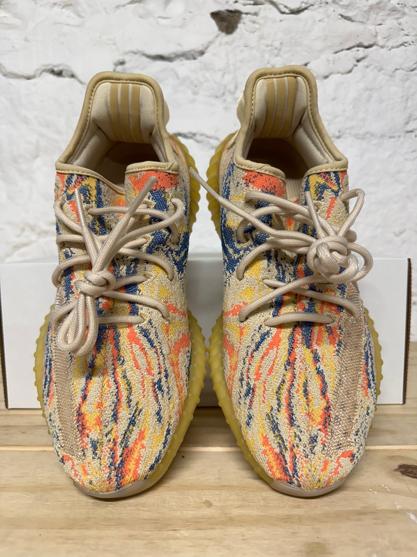 Yeezy 350 V2 MX Oat Sz 8