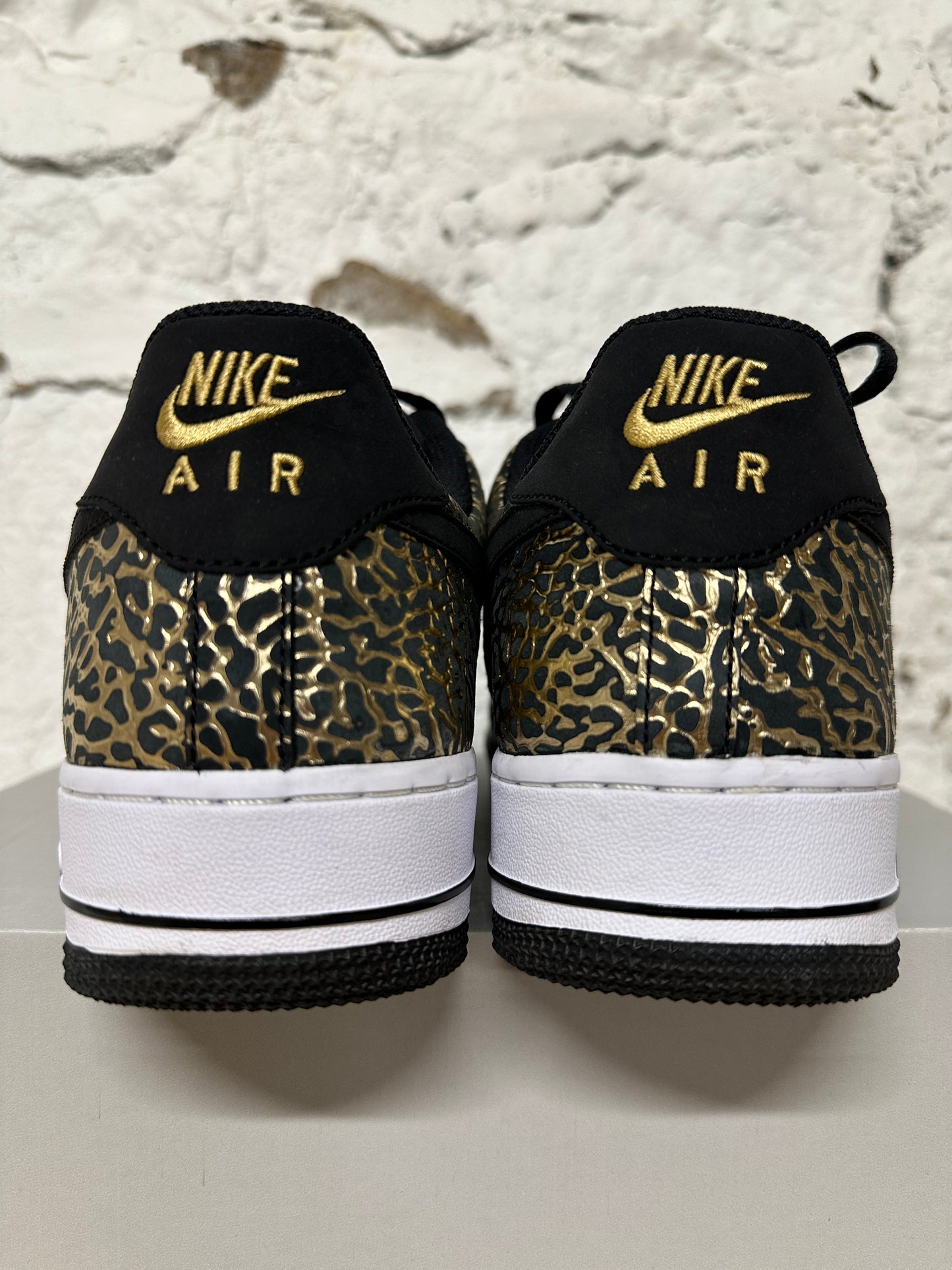 Nike Air Force 1 Low Gold Elephant Sz 10.5
