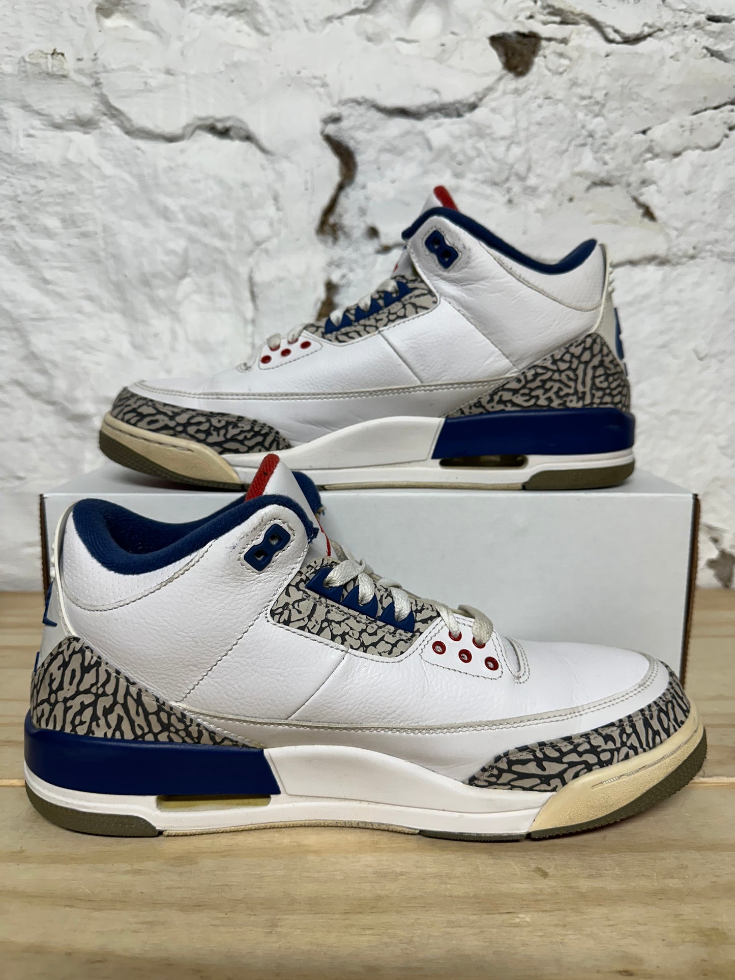 Air Jordan 3 True Blue Sz 11
