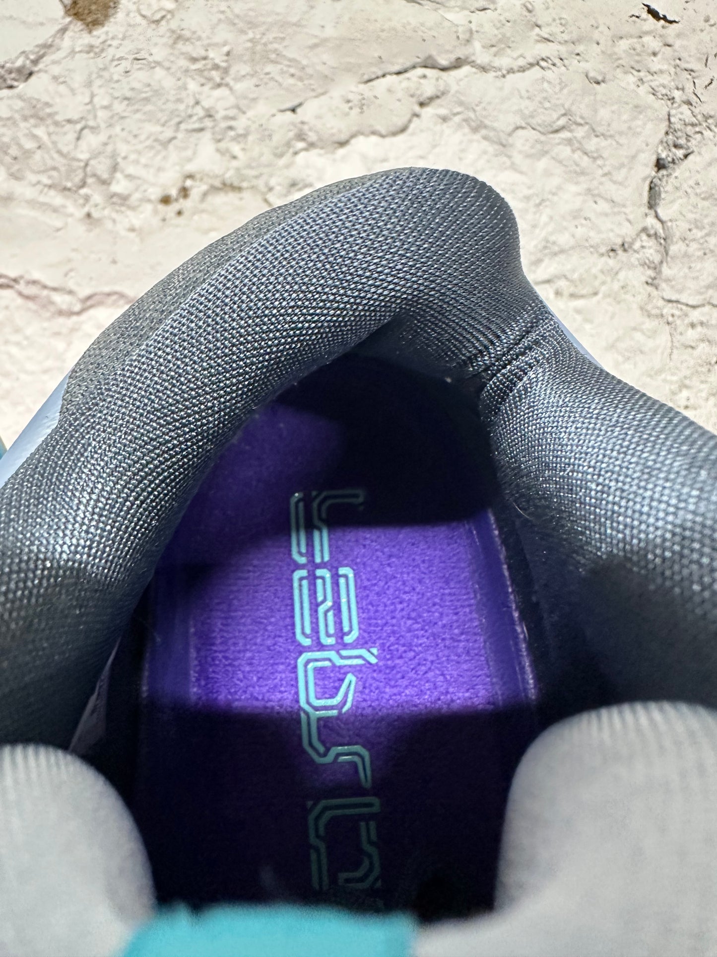 Nike LeBron 11 Gamma Blue Sz 10.5