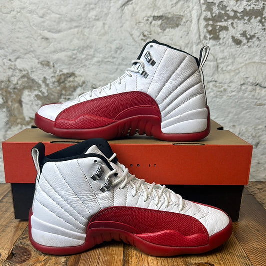 Air Jordan 12 Cherry Sz 8.5