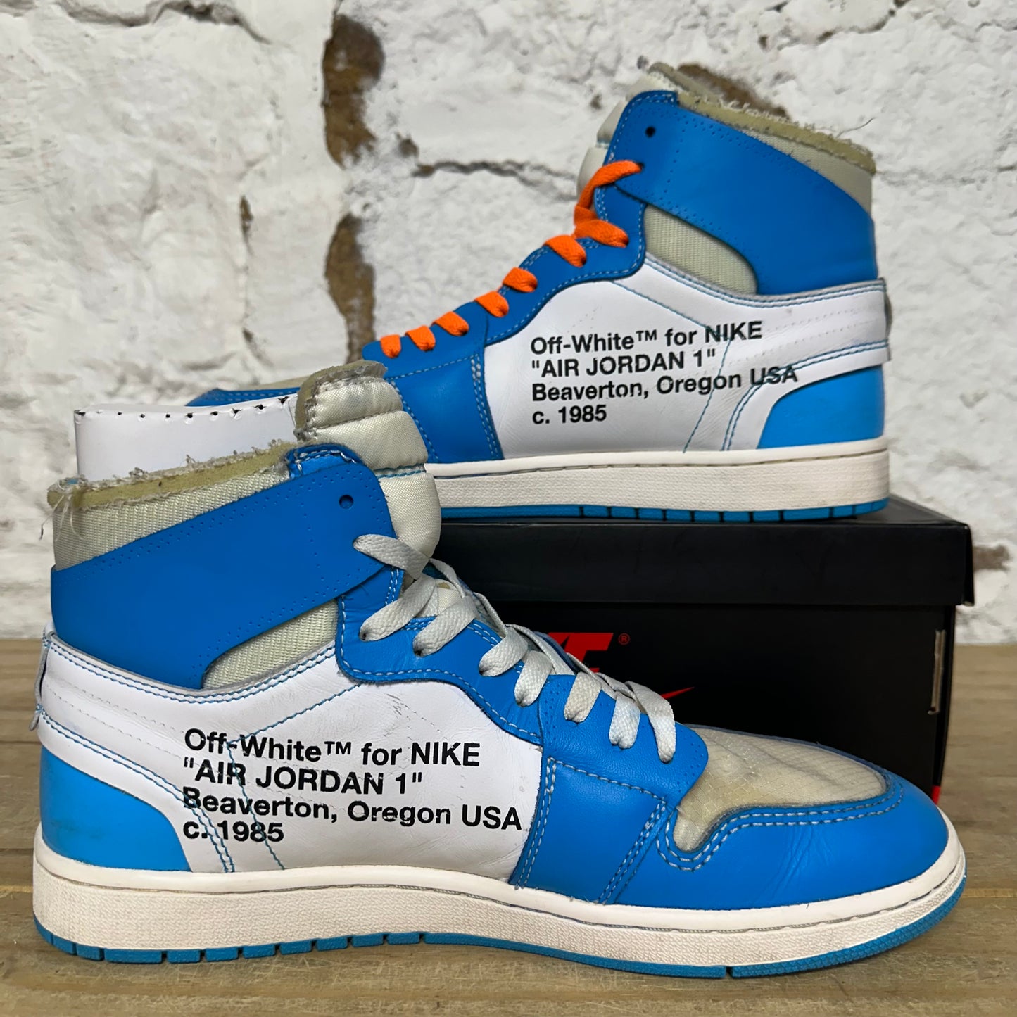 Air Jordan 1 High Off-White University Blue Sz 11.5