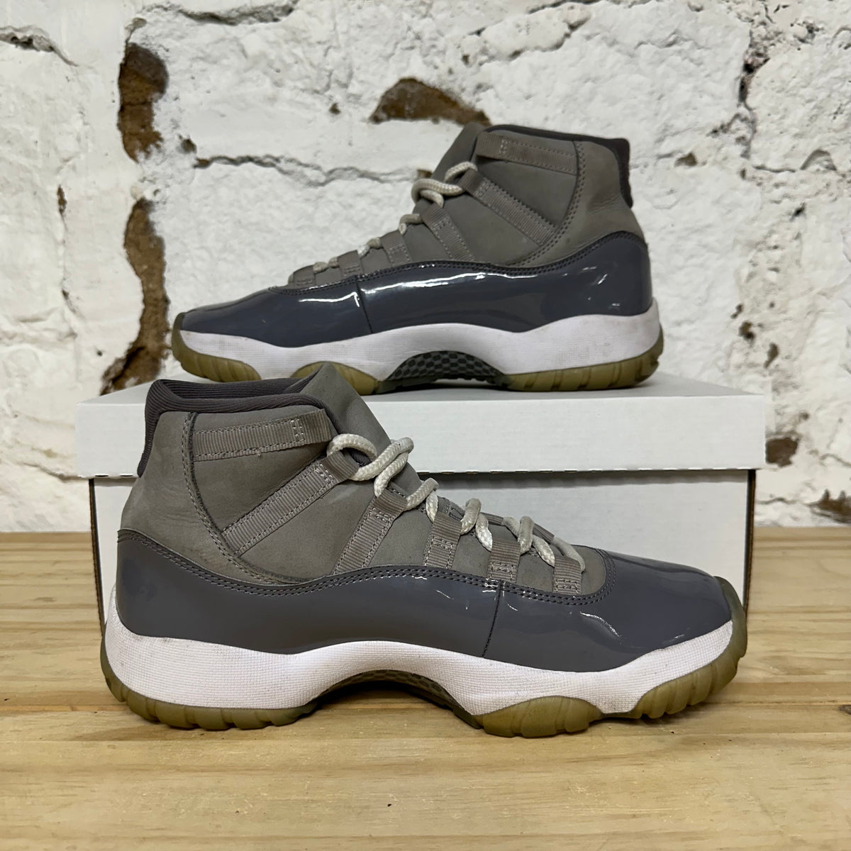 Air Jordan 11 High Cool Grey (2021) Sz 8.5