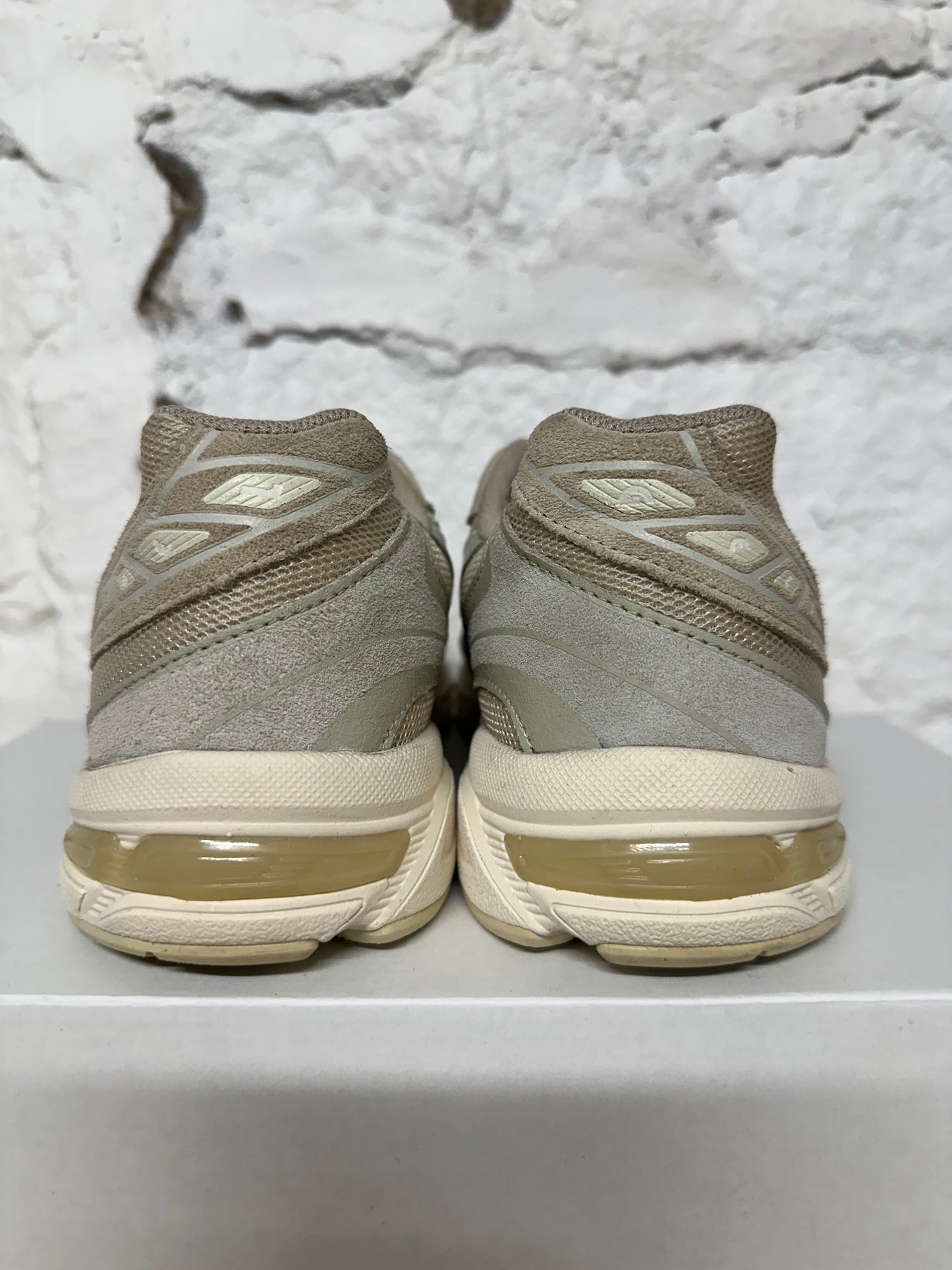 Asics Gel-1130 Natural Sz 9.5