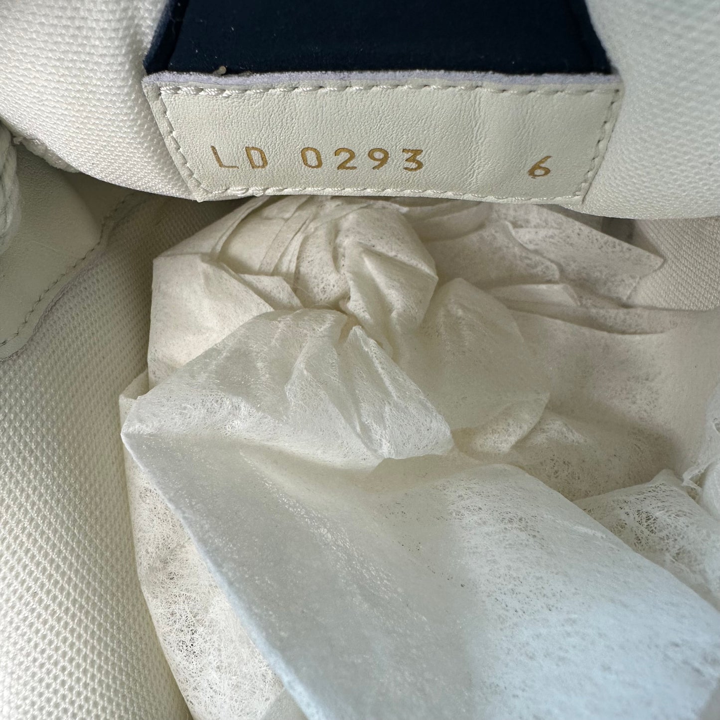 Louis Vuitton Navy White Skate Sneaker Sz 7.5 (6LV)