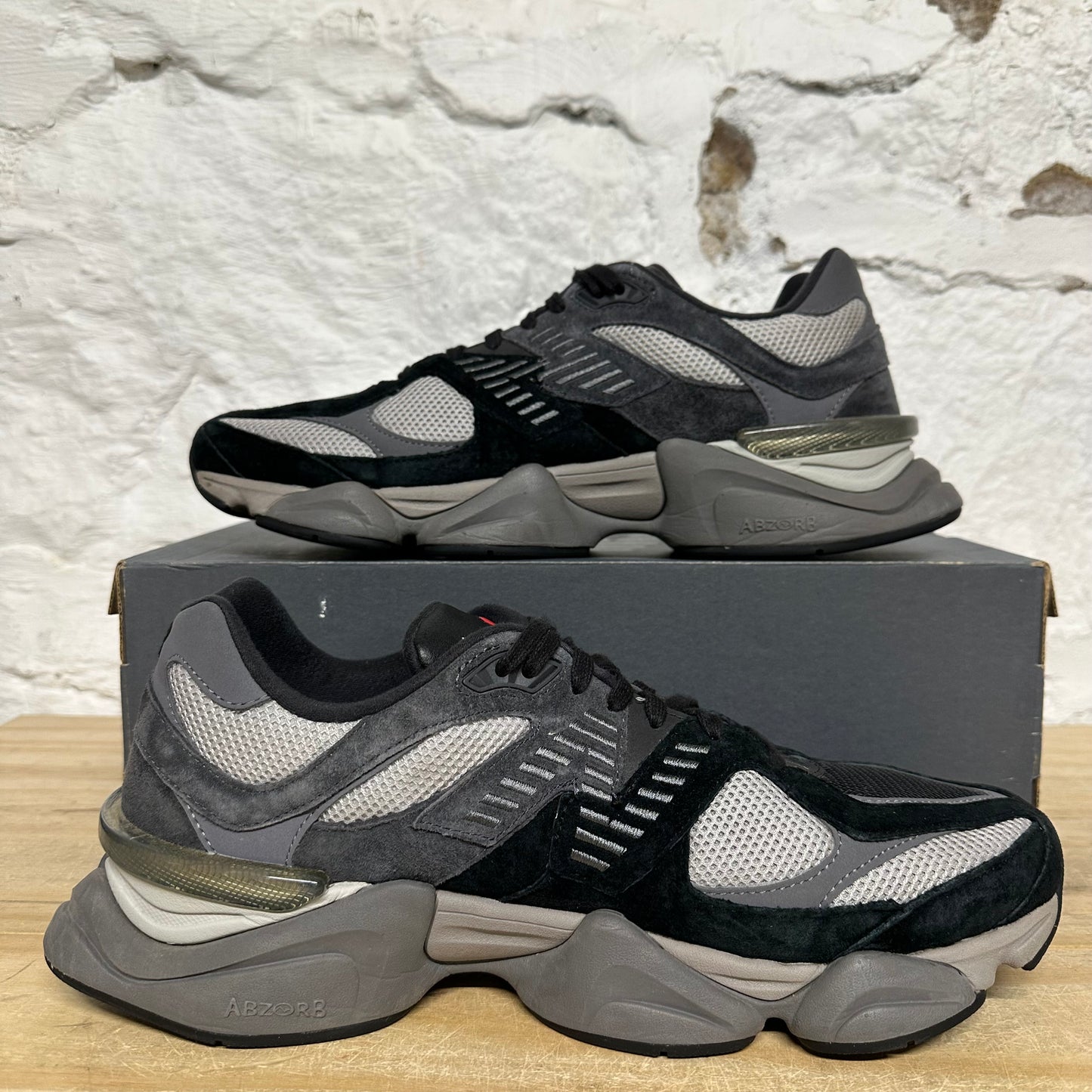 New Balance 9060 Black Castlerock Sz 12.5