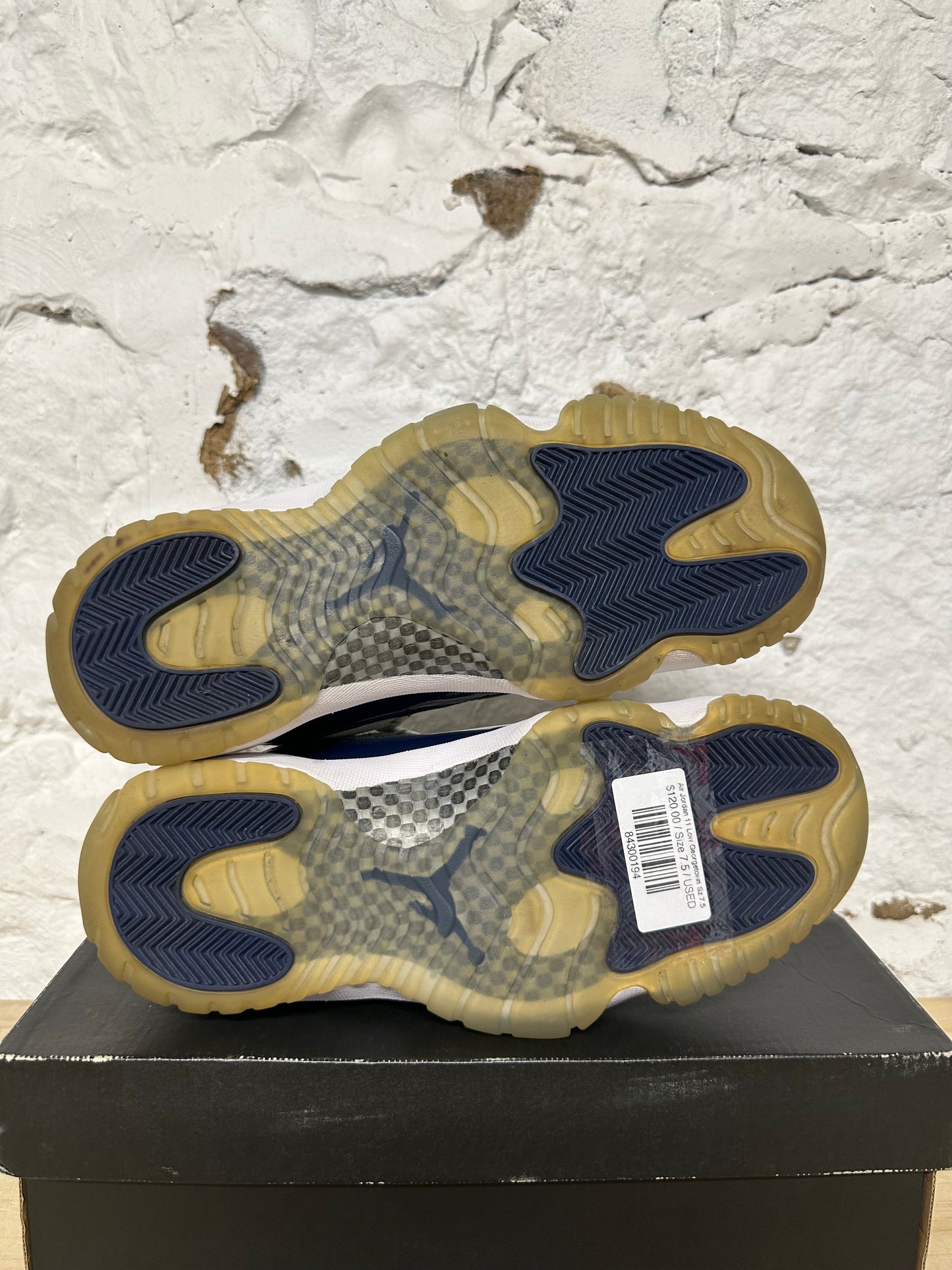 Air Jordan 11 Low Georgetown Sz 7.5