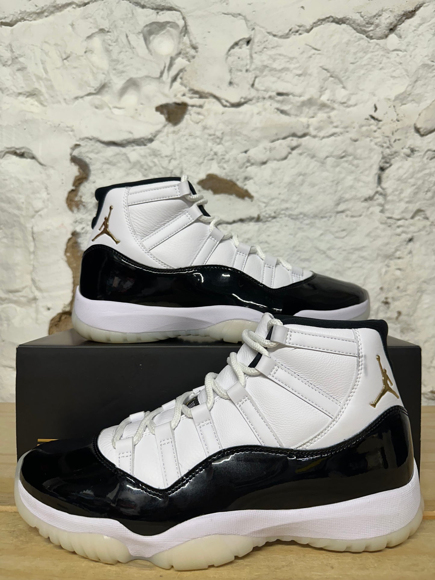 Air Jordan 11 High Gratitude Sz 10.5