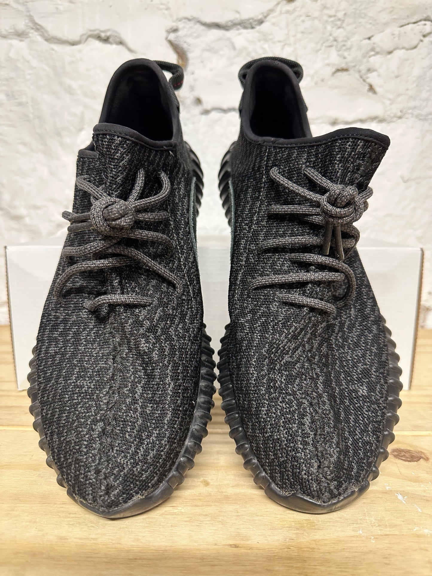 Yeezy 350 Pirate Black (2015) Sz 11