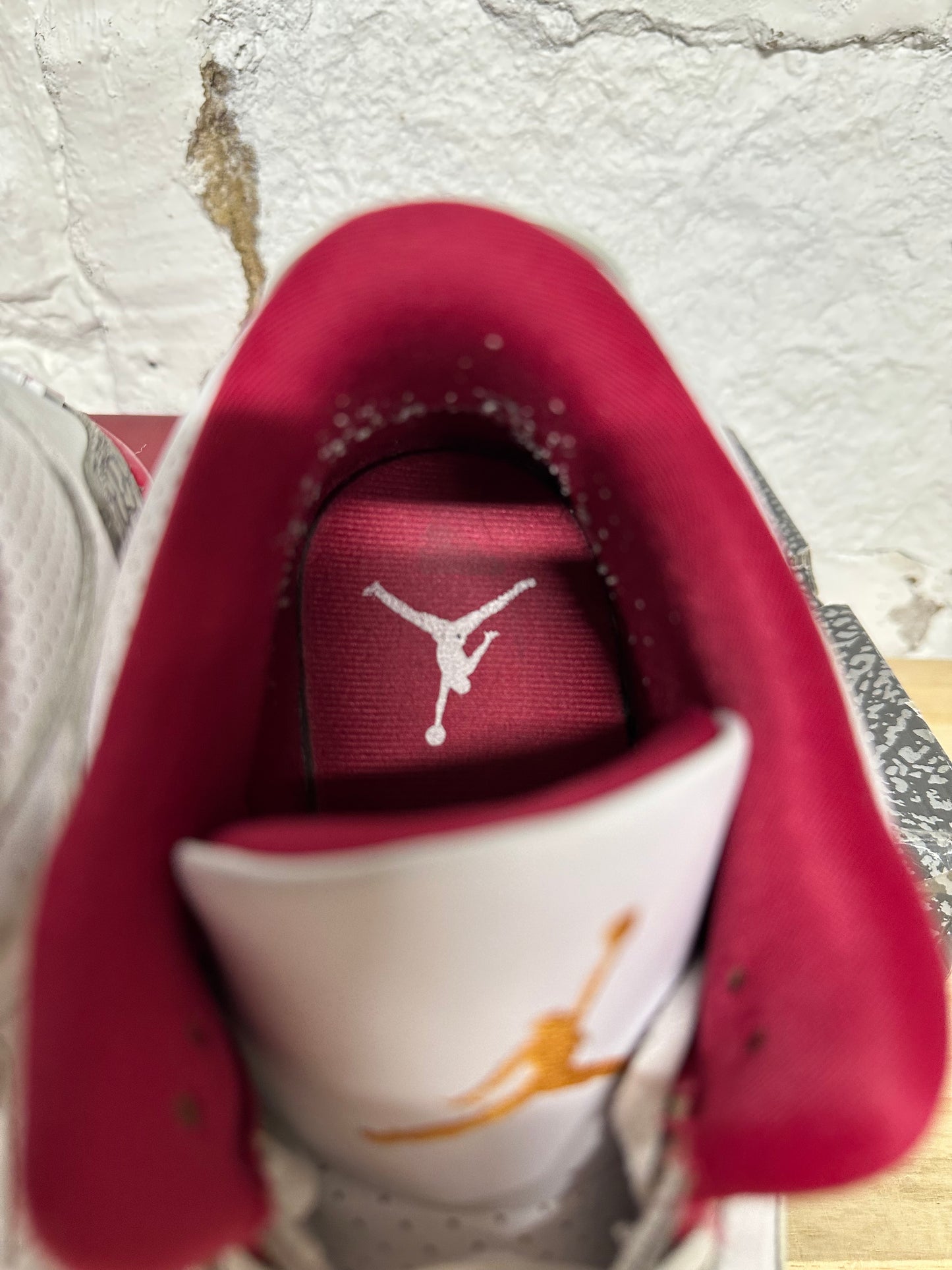Air Jordan 3 Cardinal Sz 10.5