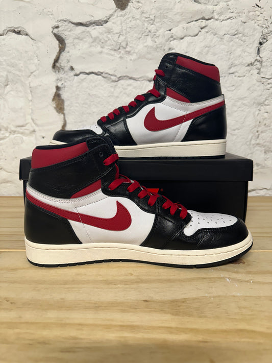Air Jordan 1 High Gym Red Sz 10