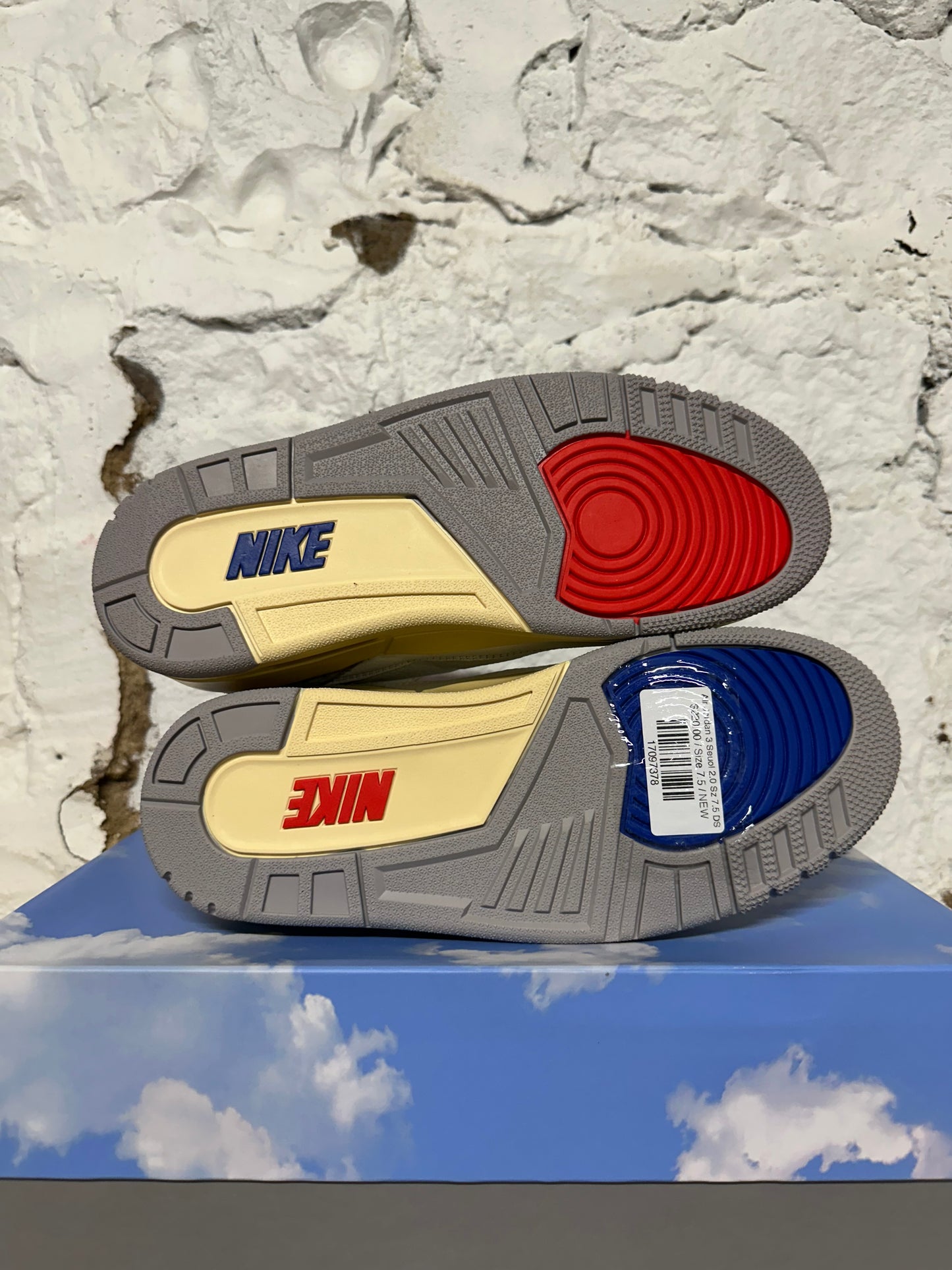 Air Jordan 3 Seoul 2.0 Sz 7.5 DS