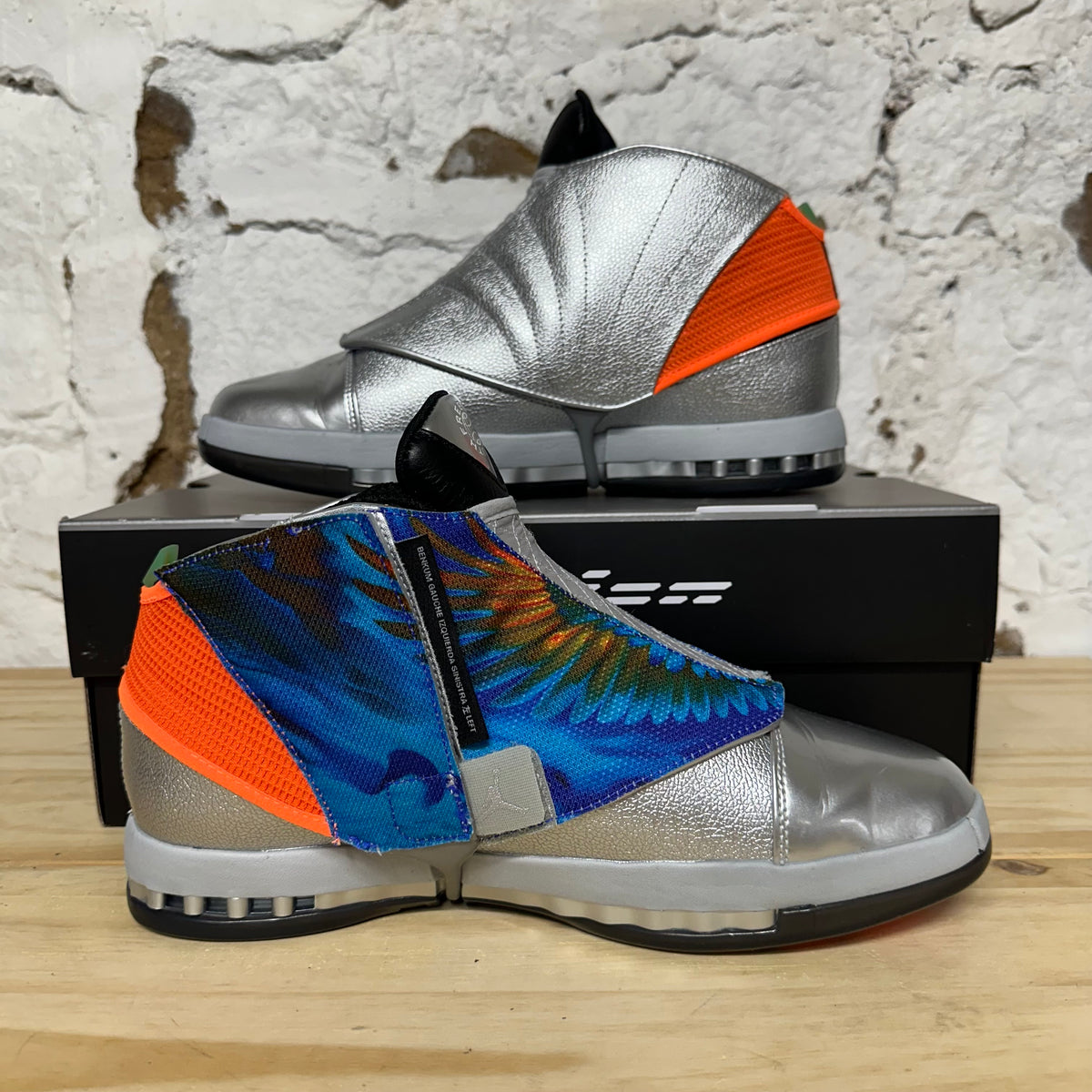 Jordan 16 Free The Youth Sz 10.5 DS