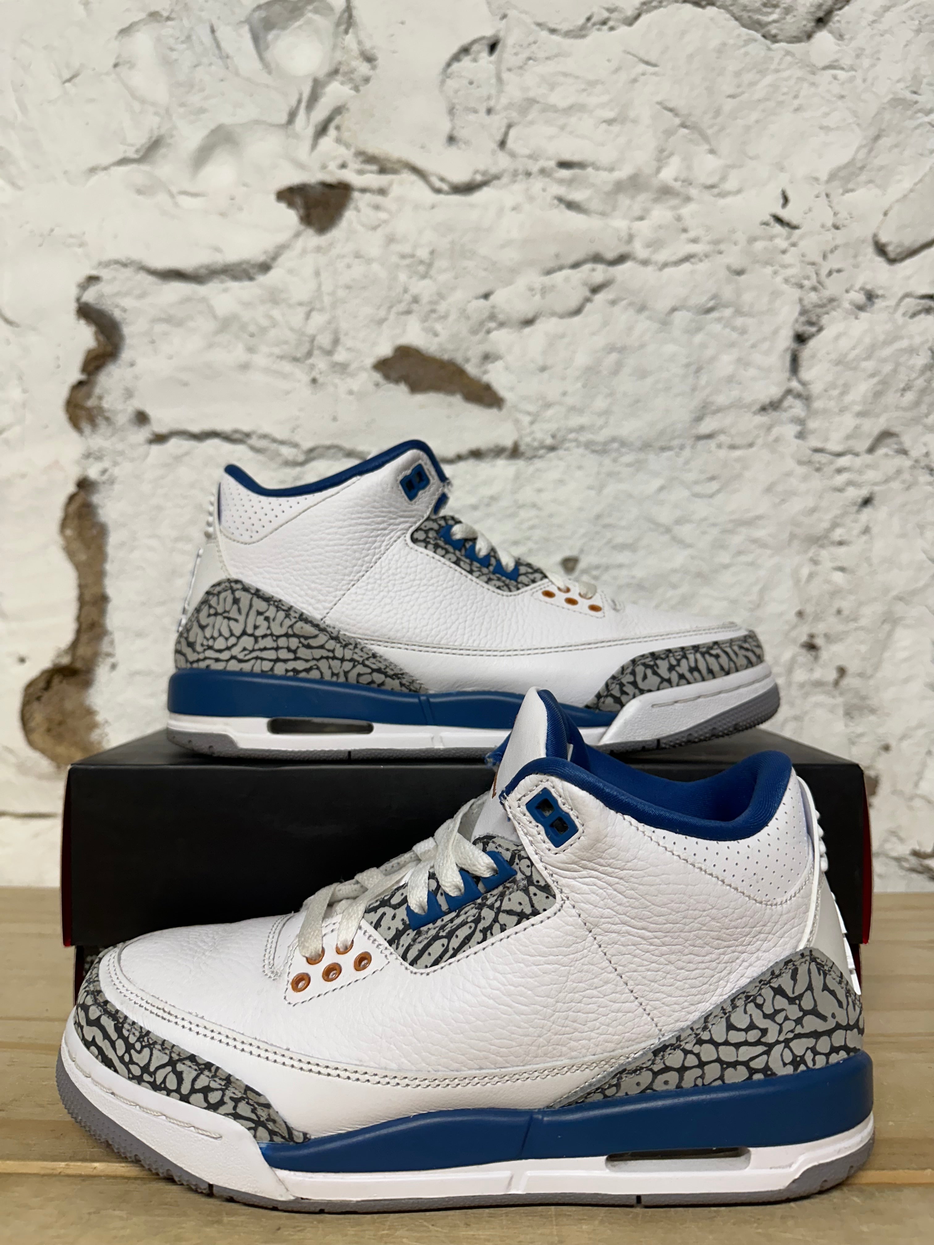 Air Jordan 3 Wizards Sz 7Y