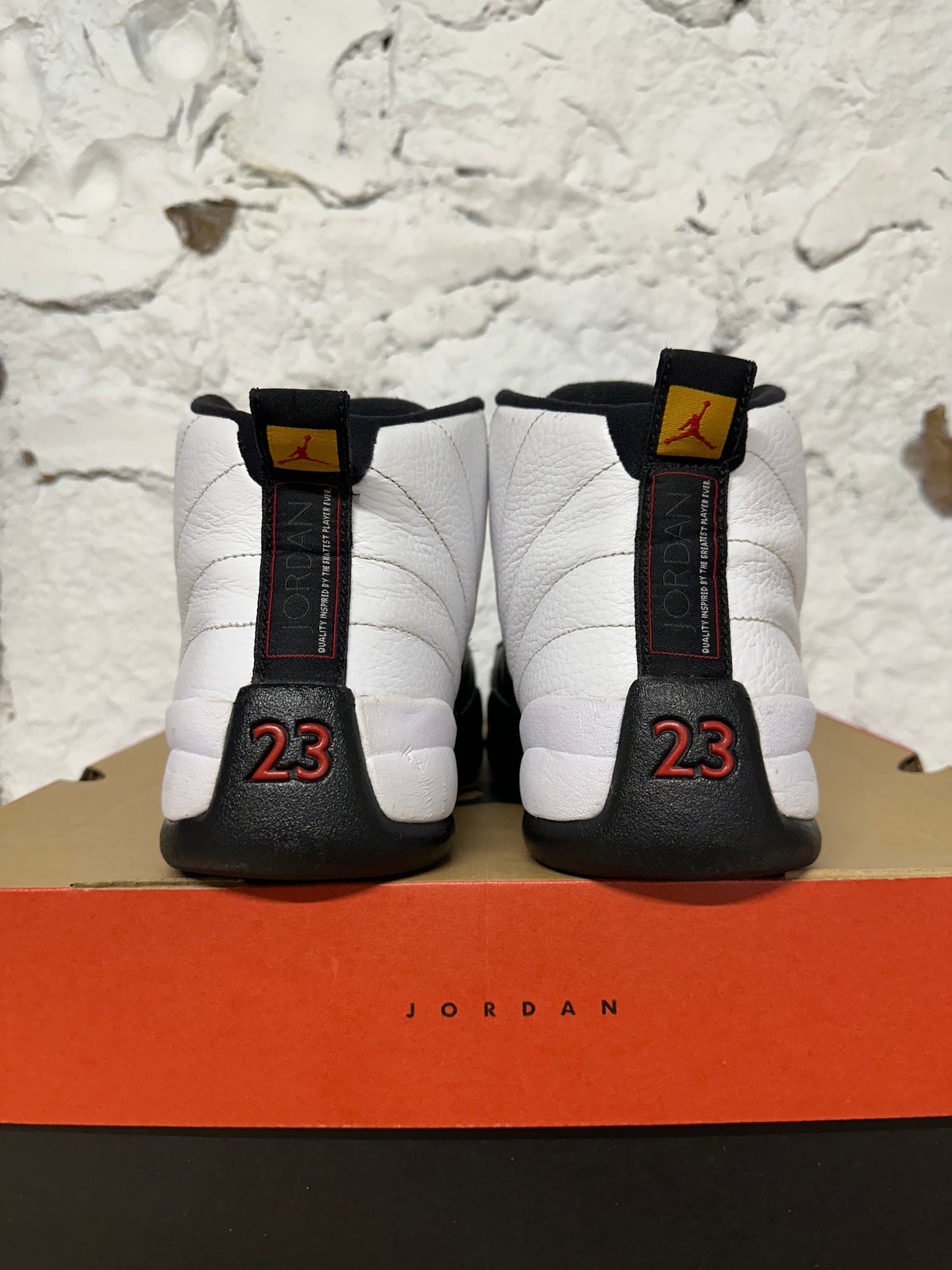 Air Jordan 12 Taxi Sz 11.5