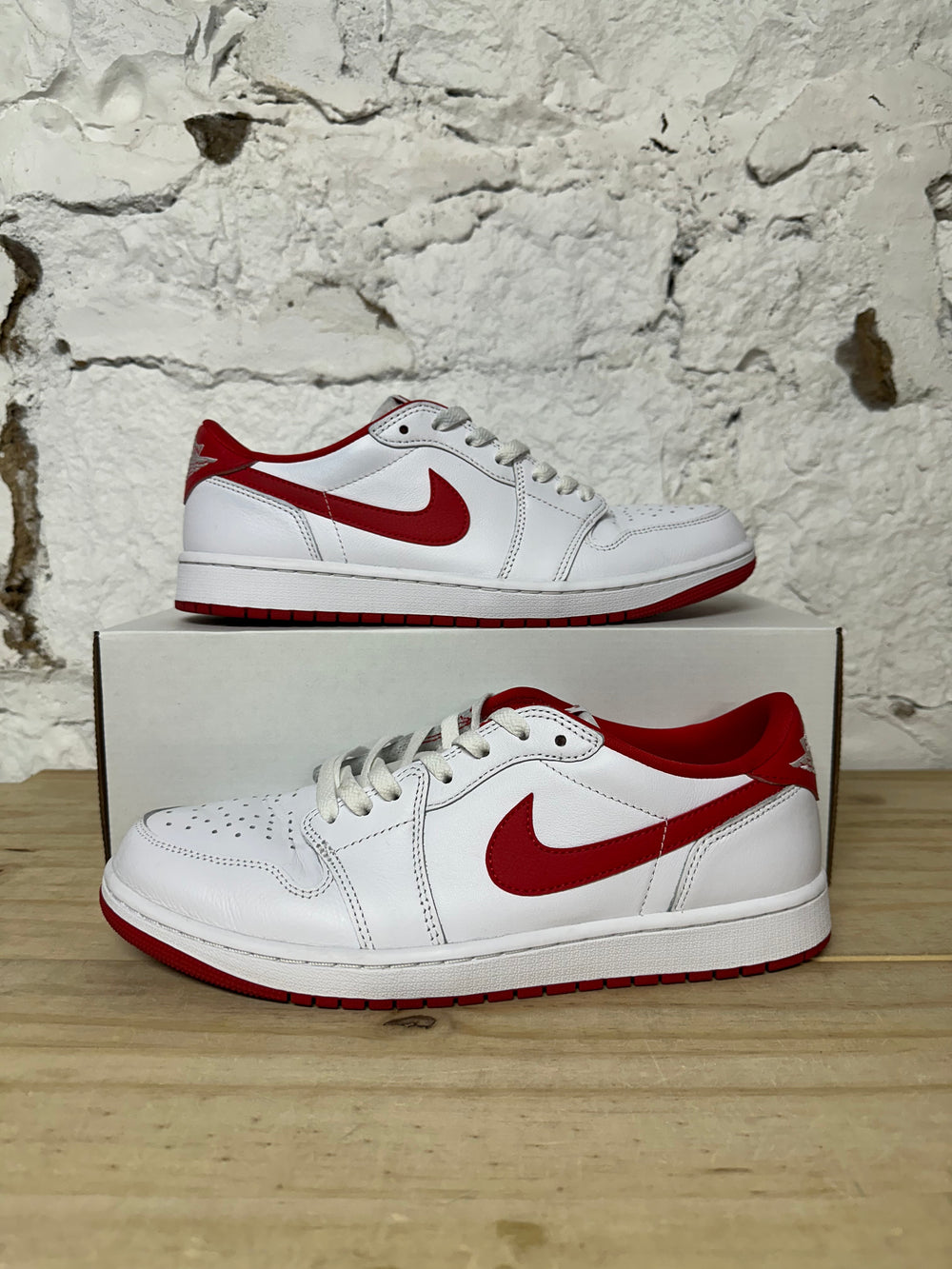 Air Jordan 1 Low University Red Sz 11