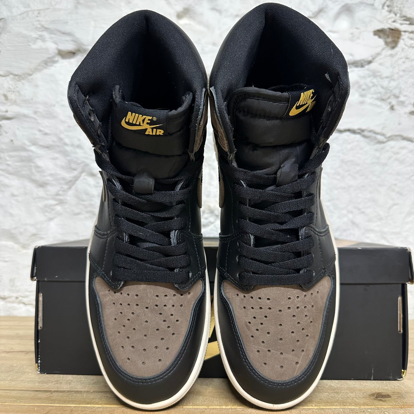 Air Jordan 1 High Palomino Sz 9.5