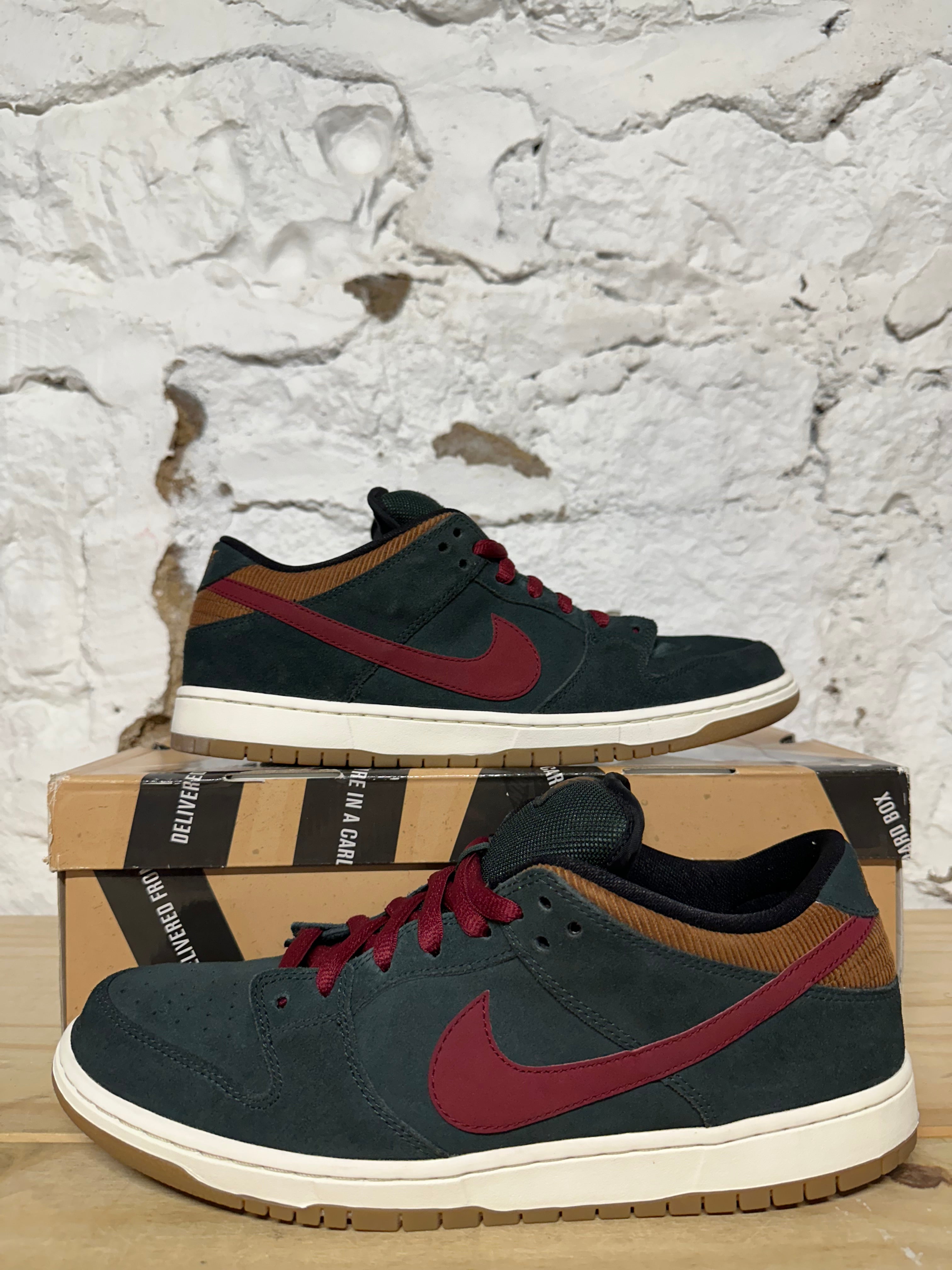 Nike SB Dunk Low Spruce Corduroy Ale Brown Sz 13
