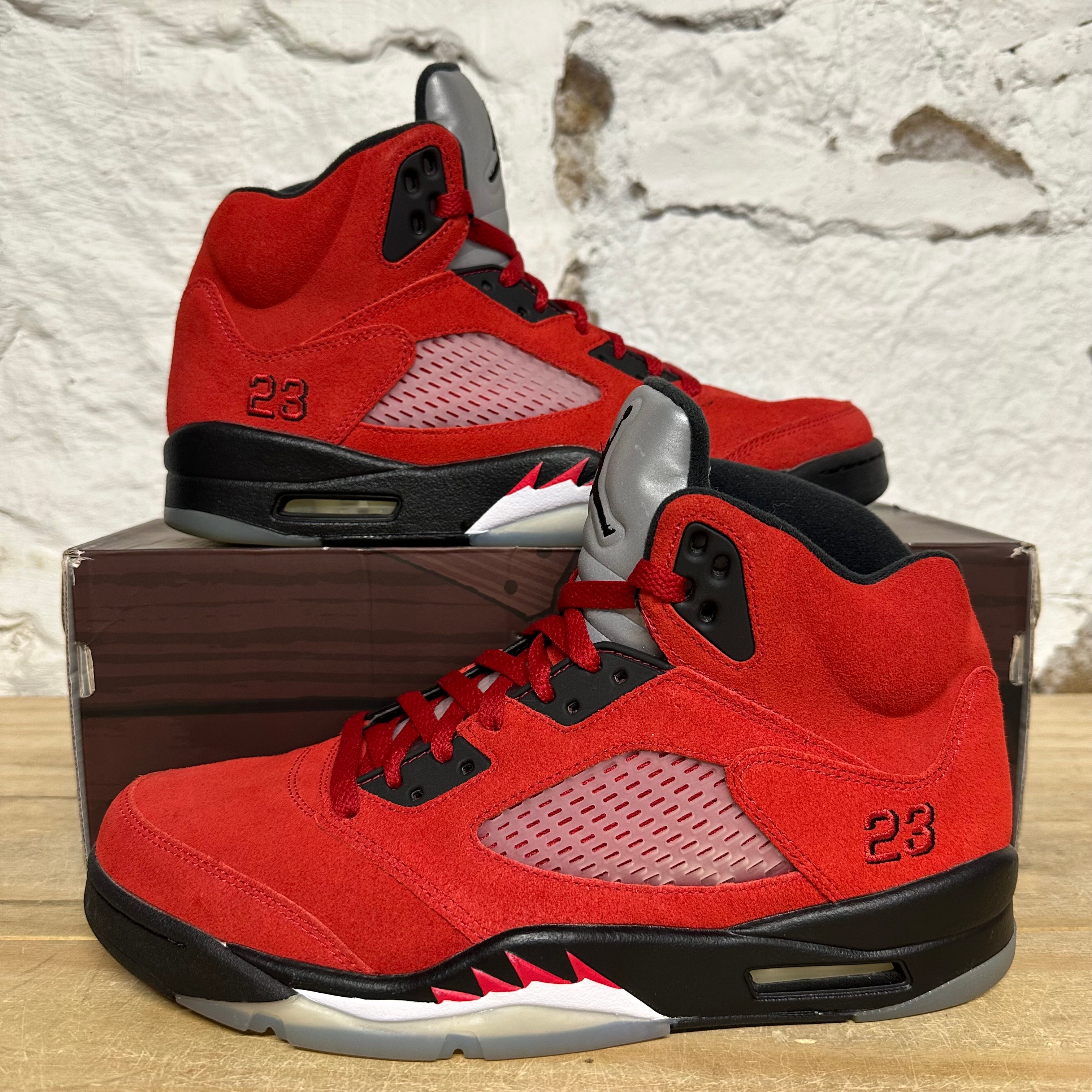 Air Jordan 5 Raging Bull (2021) Sz 10