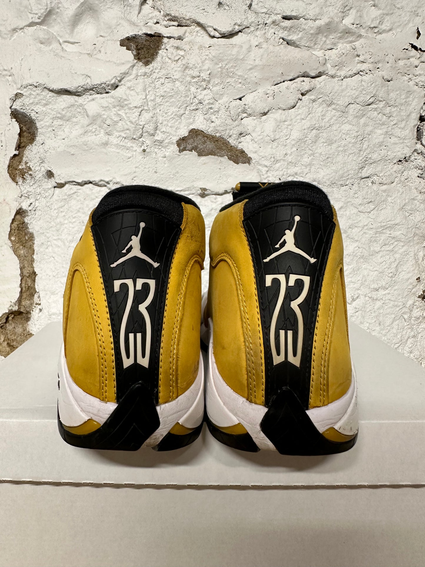 Air Jordan 14 Ginger Sz 8.5