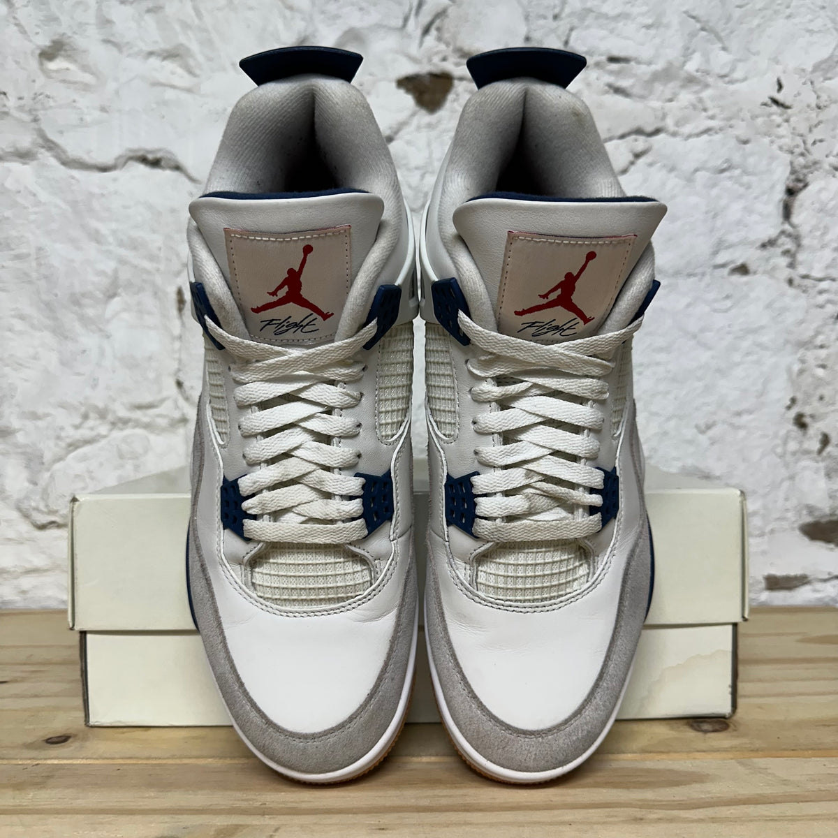 Air Jordan 4 SB Navy Sz 11