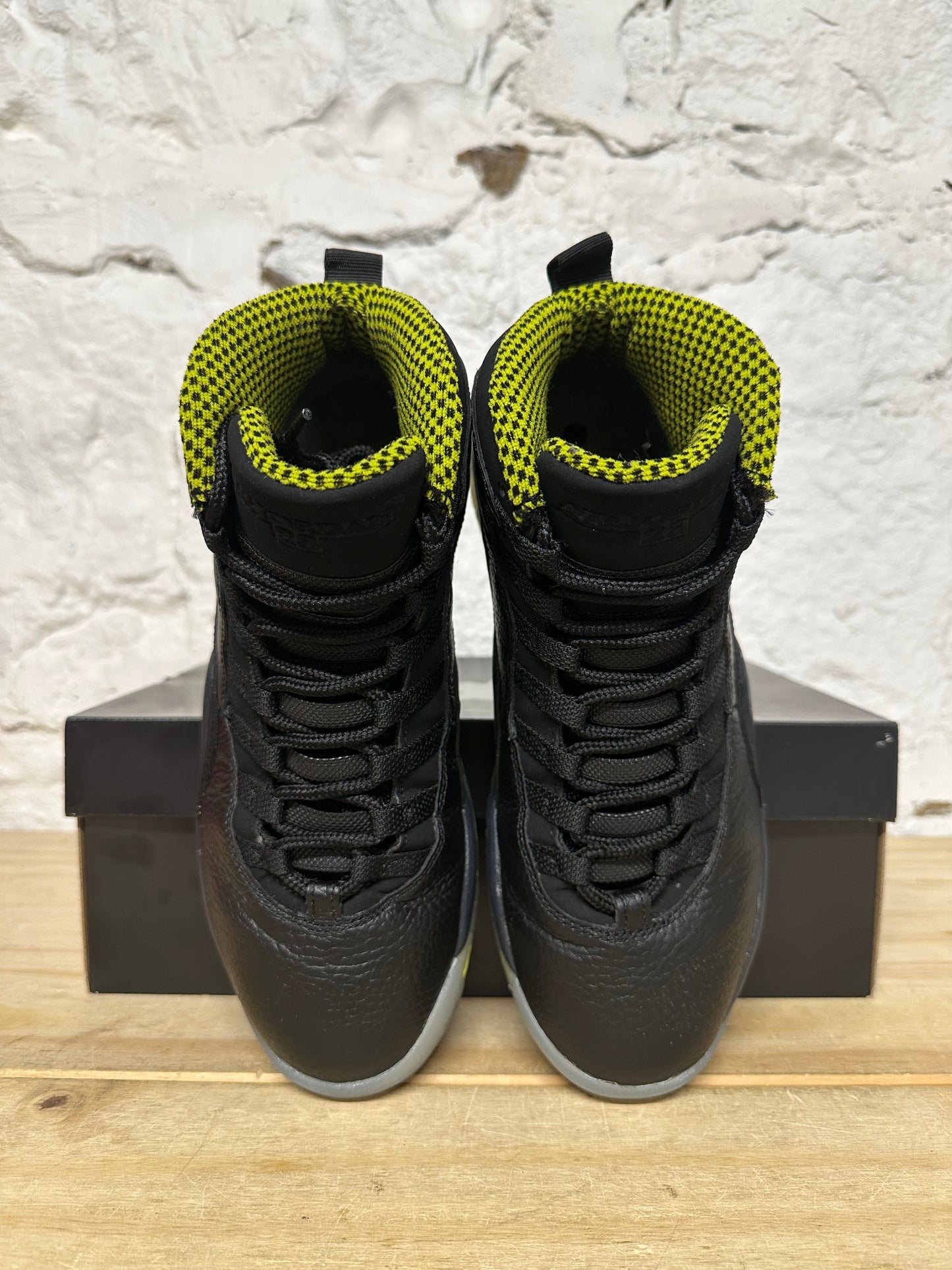 Air Jordan 10 Venom Sz 8.5