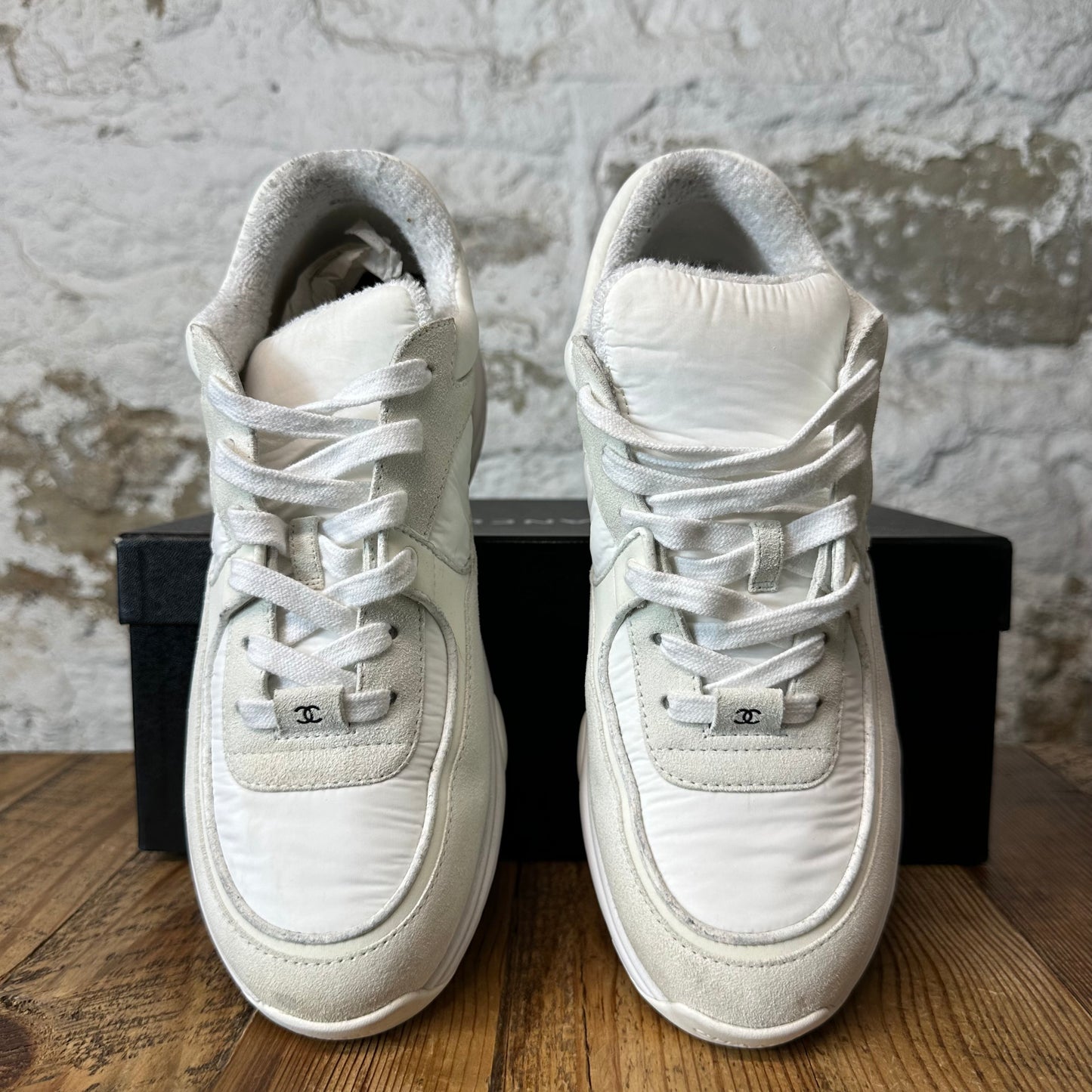 Chanel CC Triple White Trainer Sneaker Sz 9 (42)