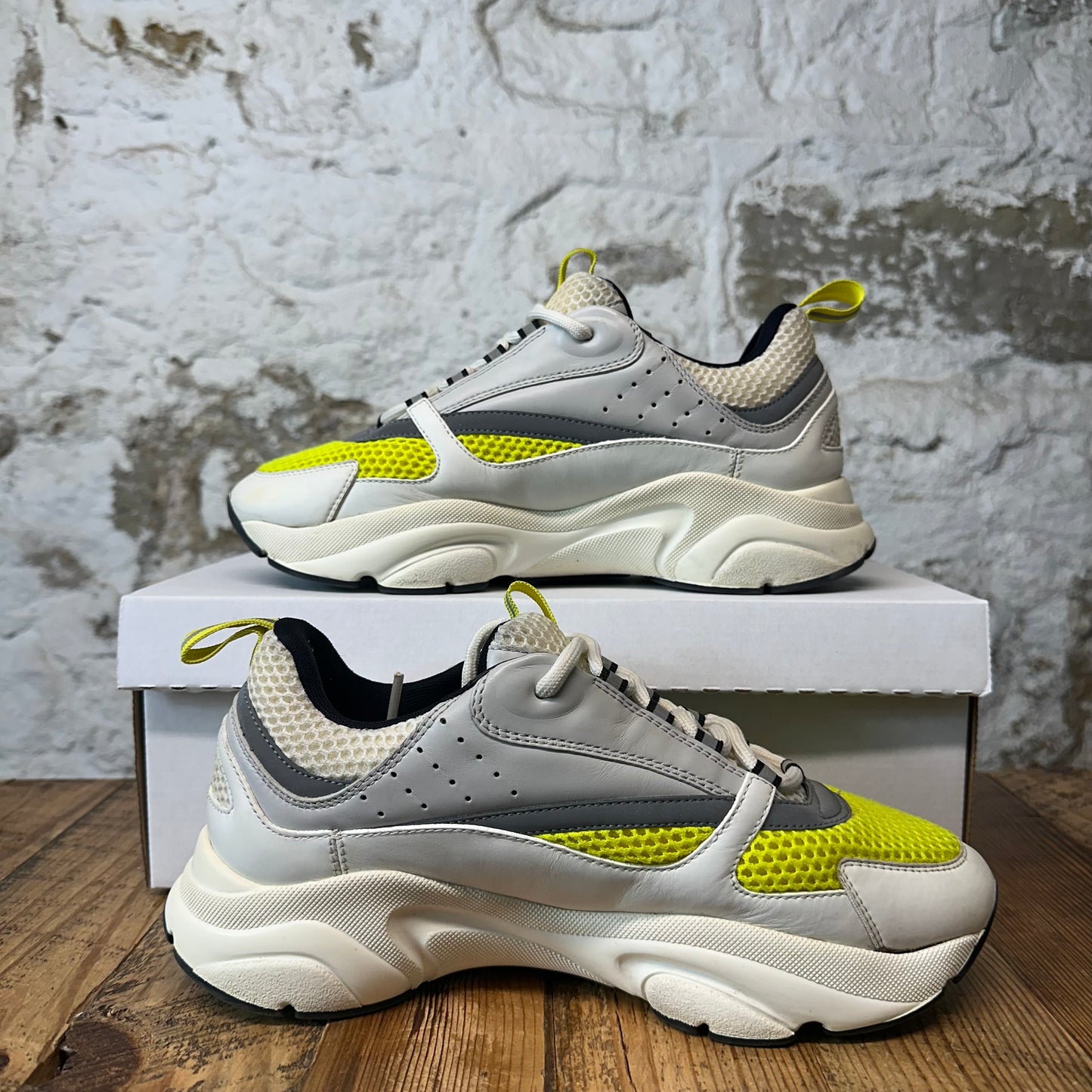 Dior B22 Grey Yellow White Sneaker Sz 8 (41)
