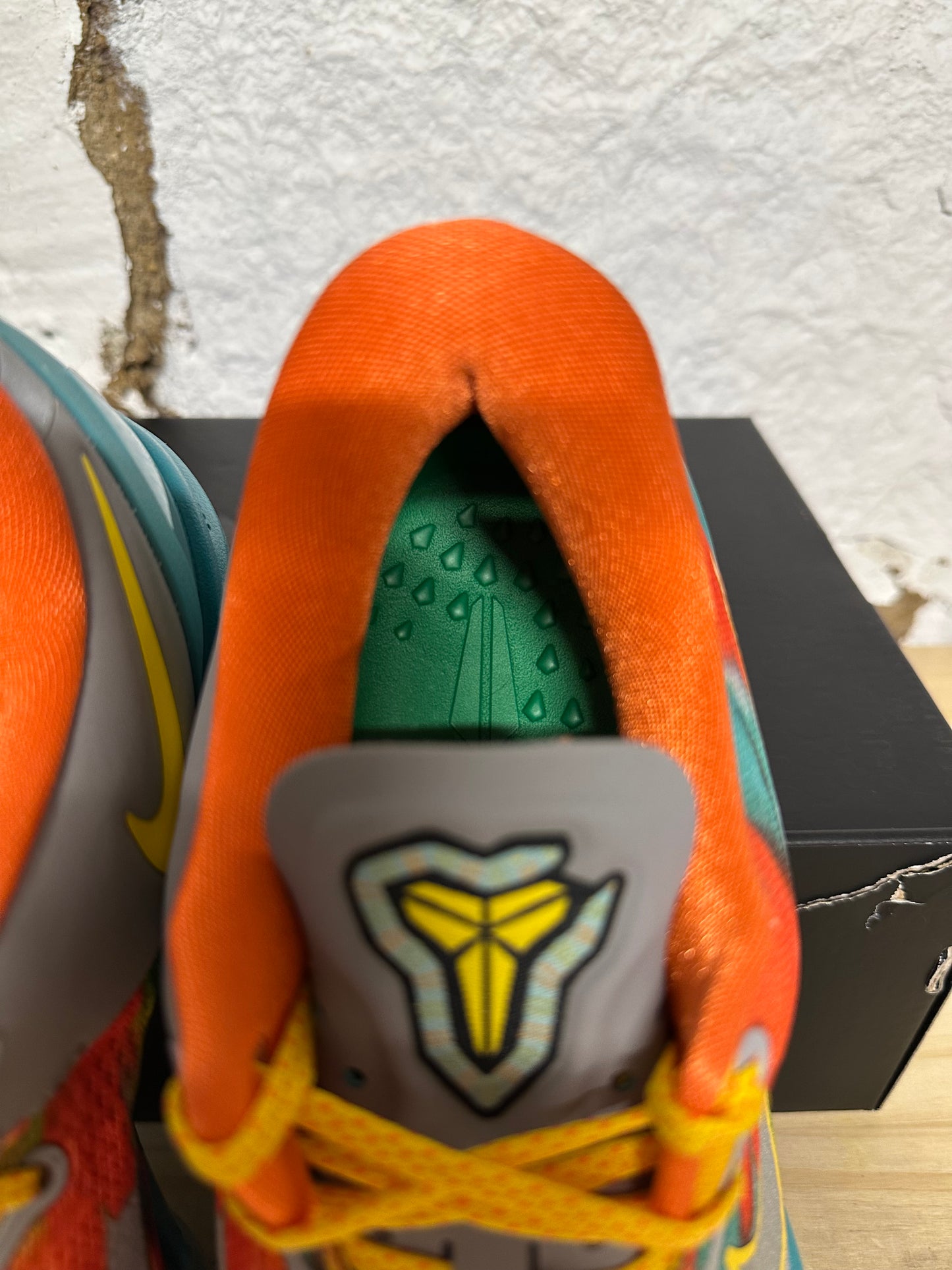 Nike Kobe 8 Protro Venice Beach Sz 10 DS