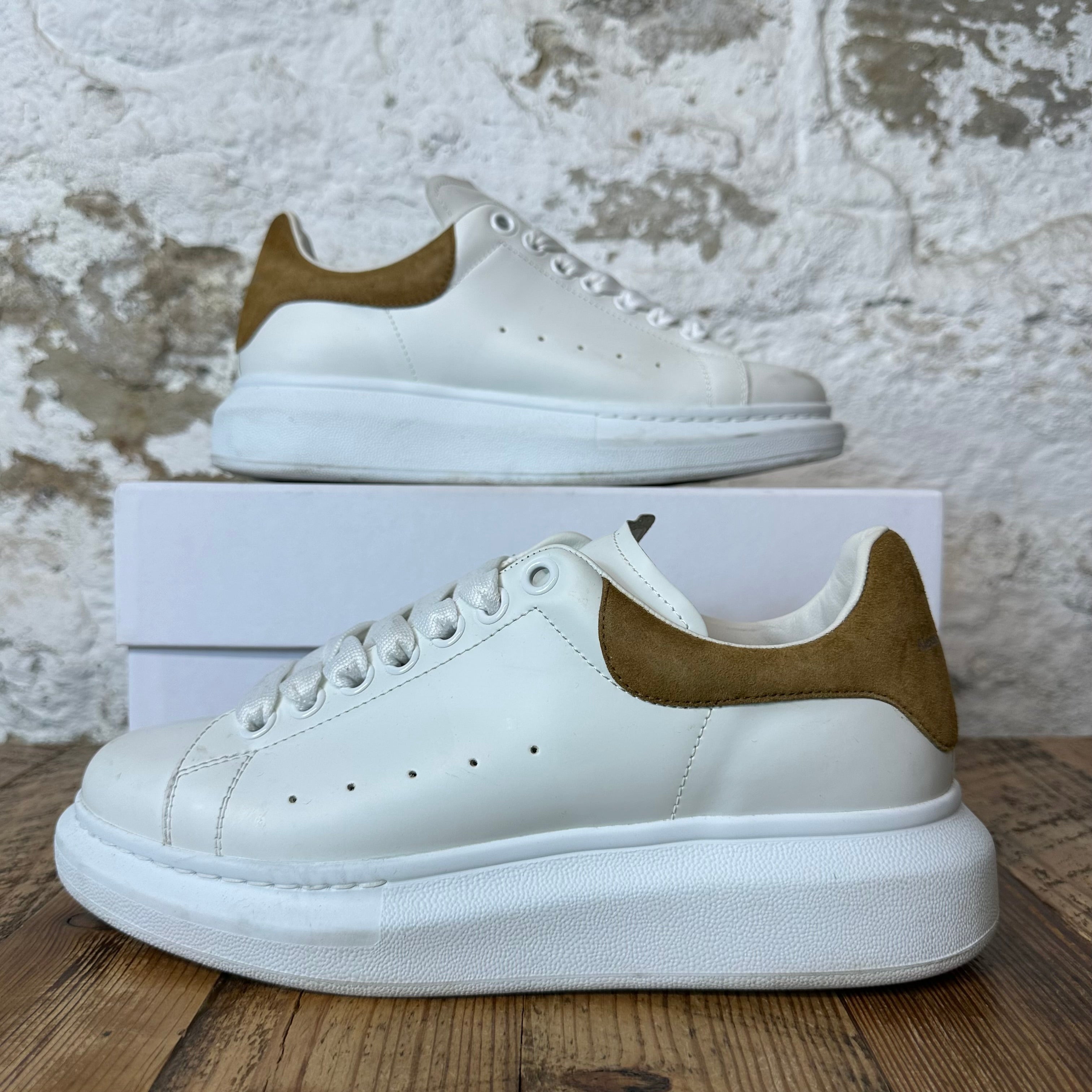 Alexander Mcqueen Brown Suede Tab White Sneaker Sz 7 (40)