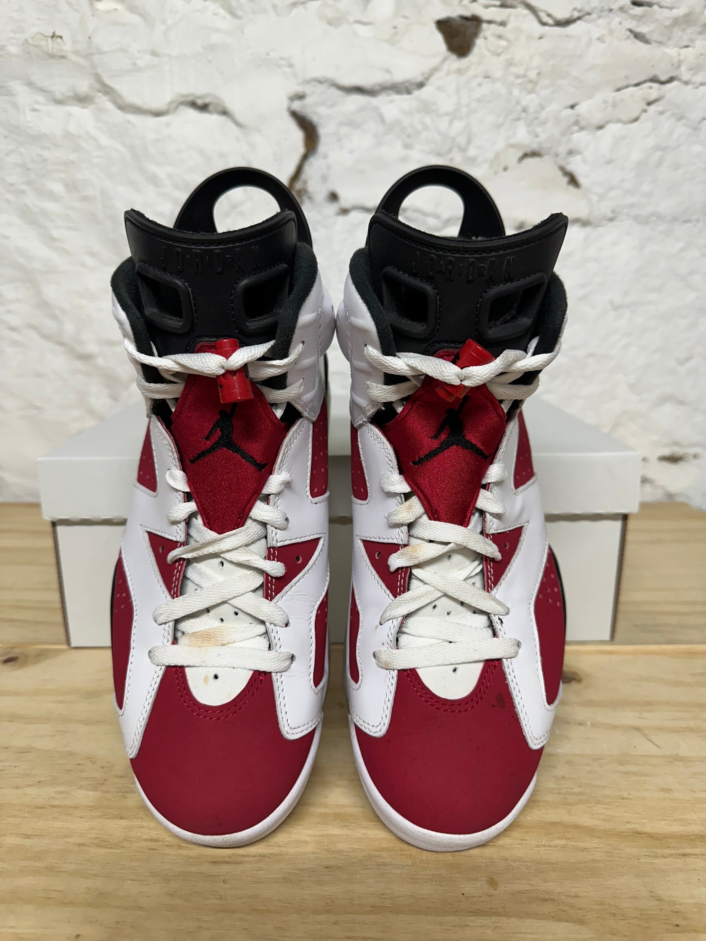 Air Jordan 6 Carmine Sz 8