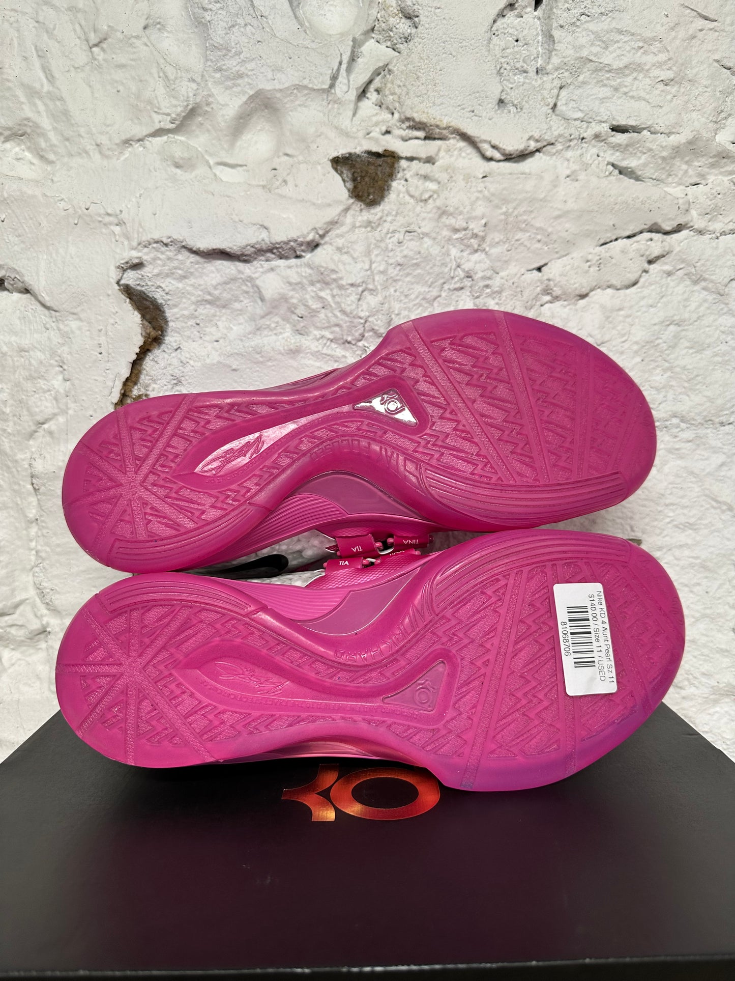 Nike KD 4 Aunt Pearl Sz 11