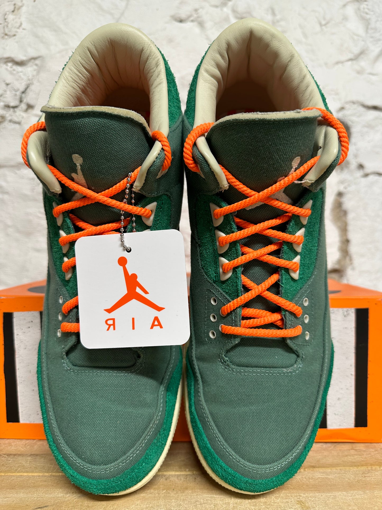 Air Jordan 3 Nina Chanel Sz 11.5 (13W)