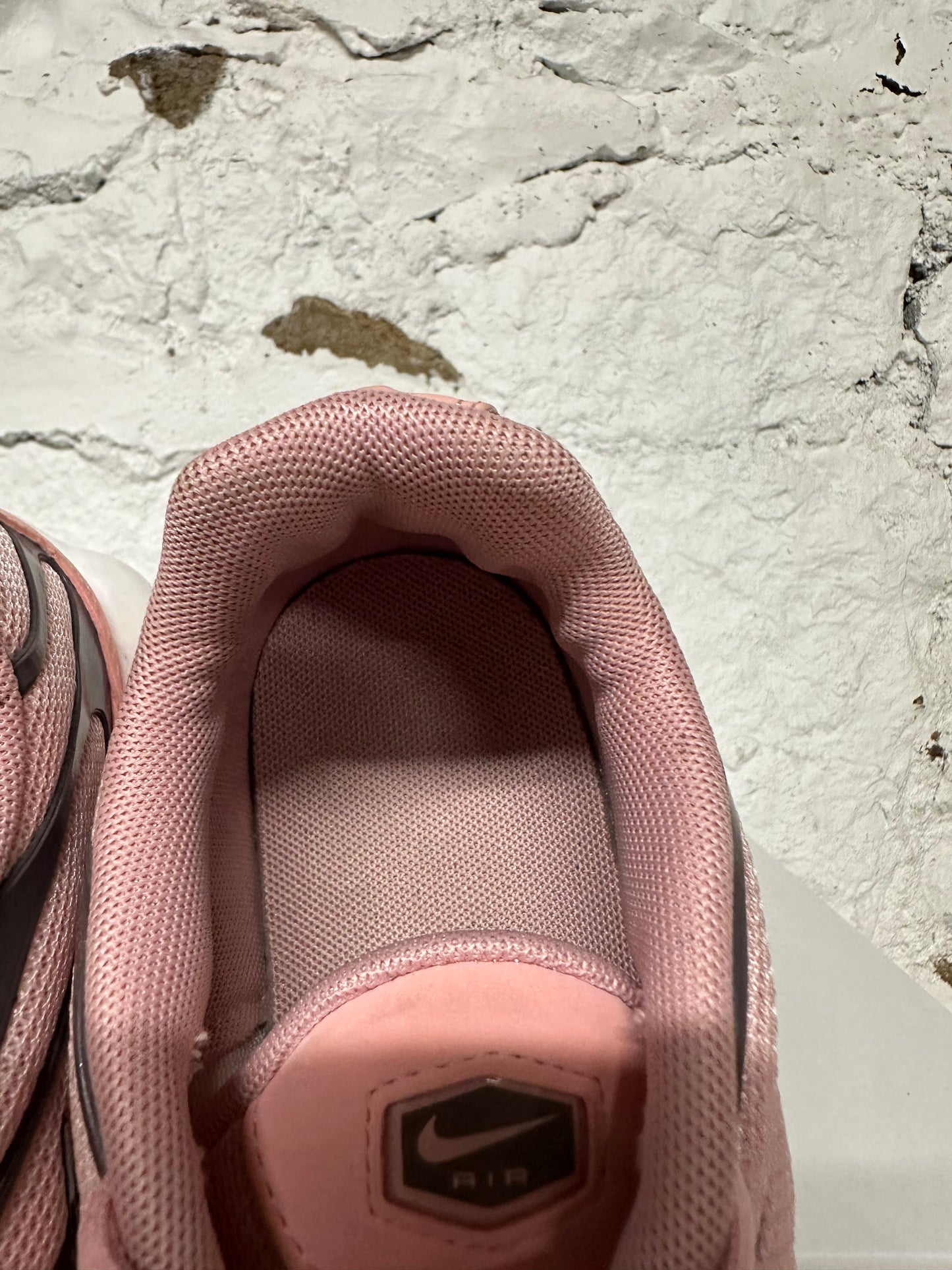 Nike Air Max Plus Pink Glaze Sz 6.5Y