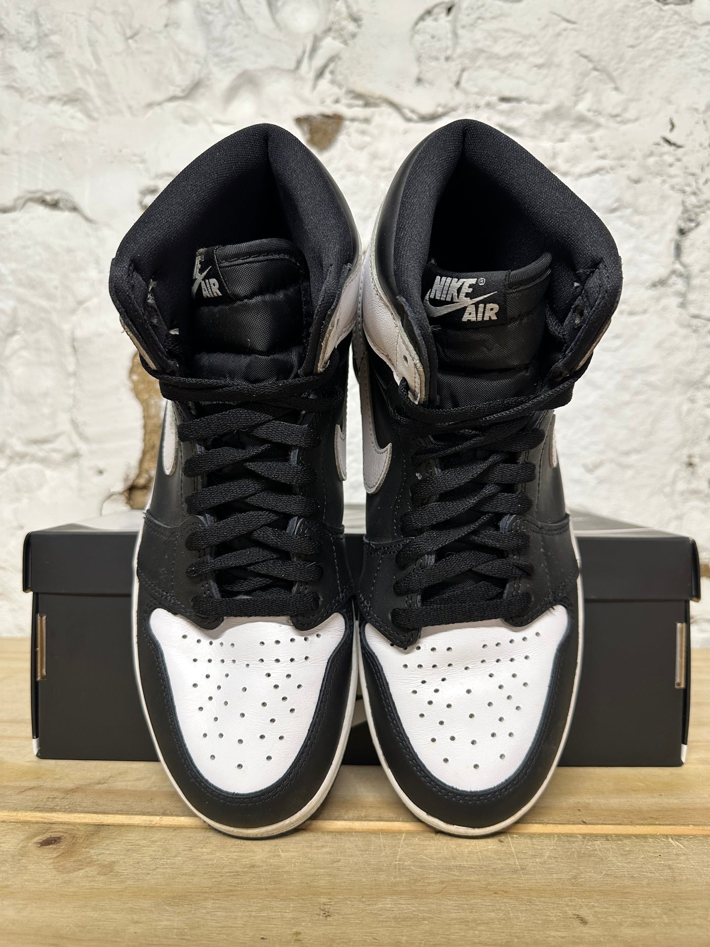 Air Jordan 1 High Black White Sz 8.5