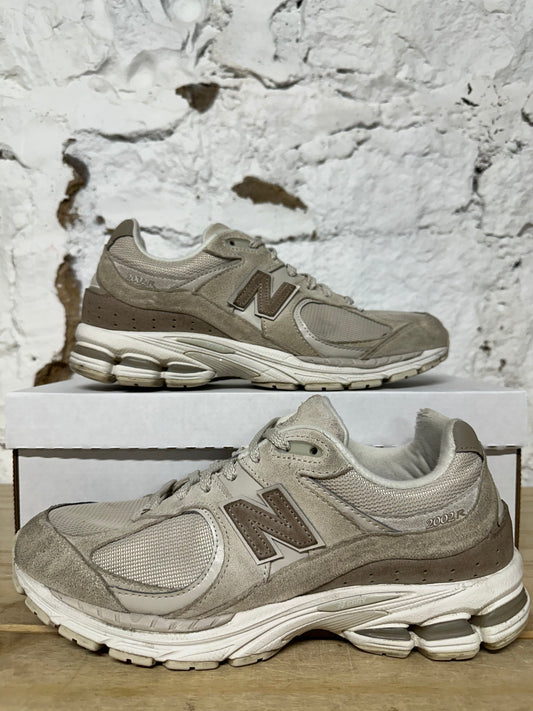 New Balance 2002R Light Tan Sz 9