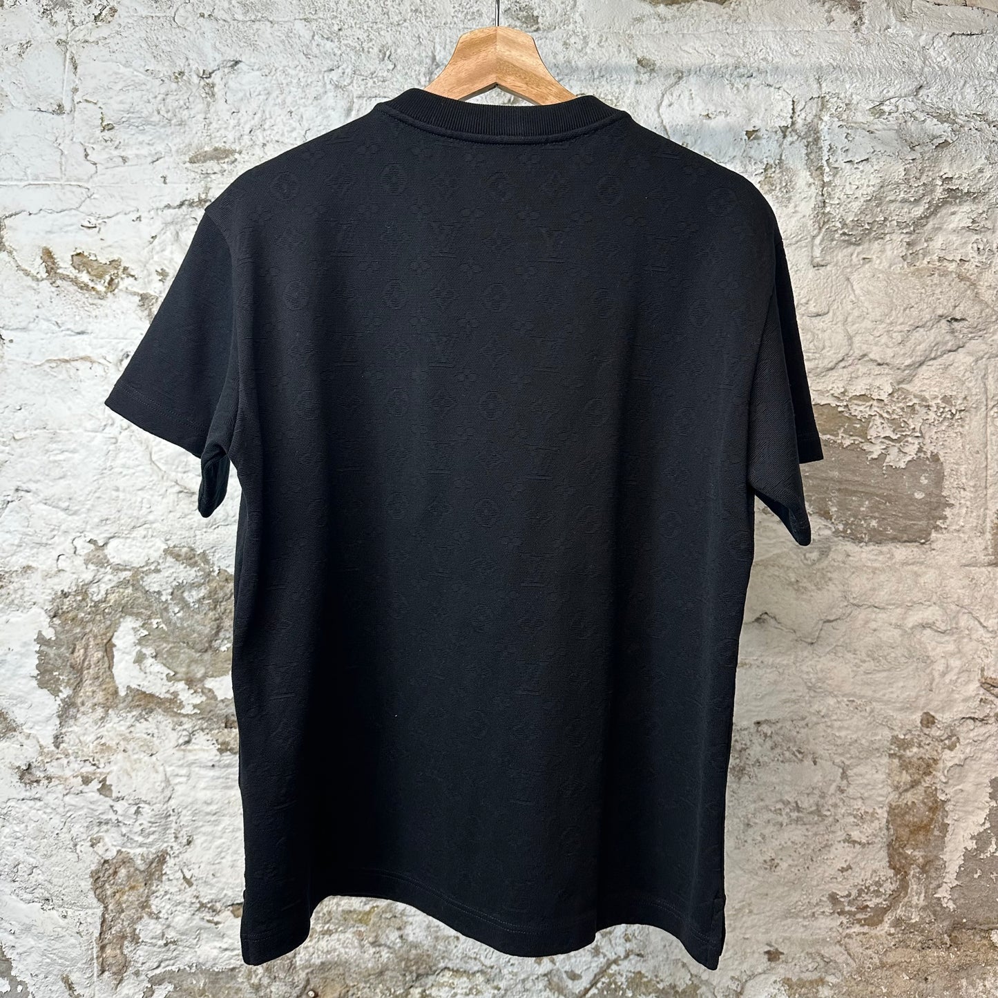 Louis Vuitton Black Monogram Pocket T-shirt Sz S