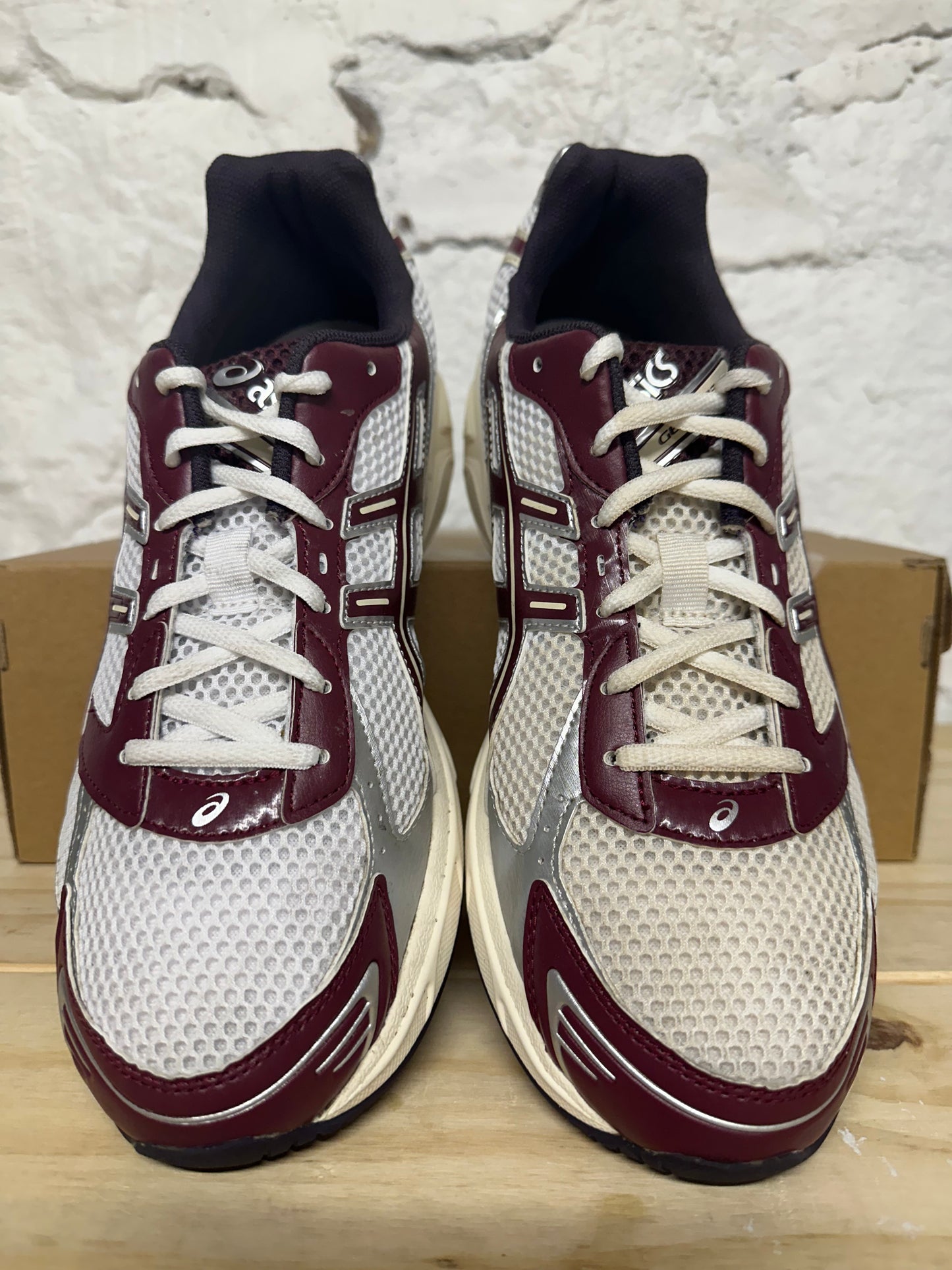 Asics Gel-1130 White Maroon Sz 11.5