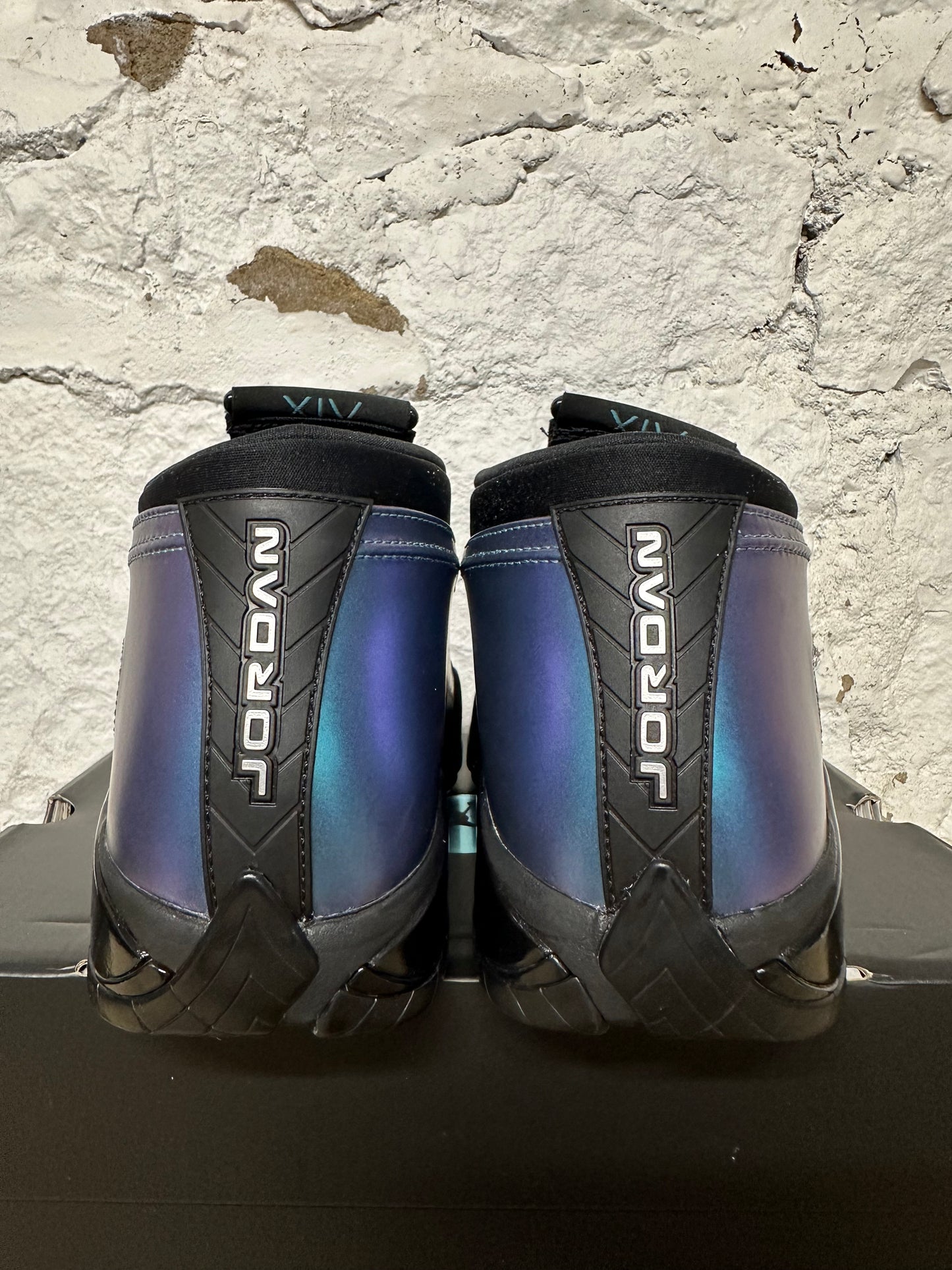 Air Jordan 14 Love Letter Sz 8 (9.5W)