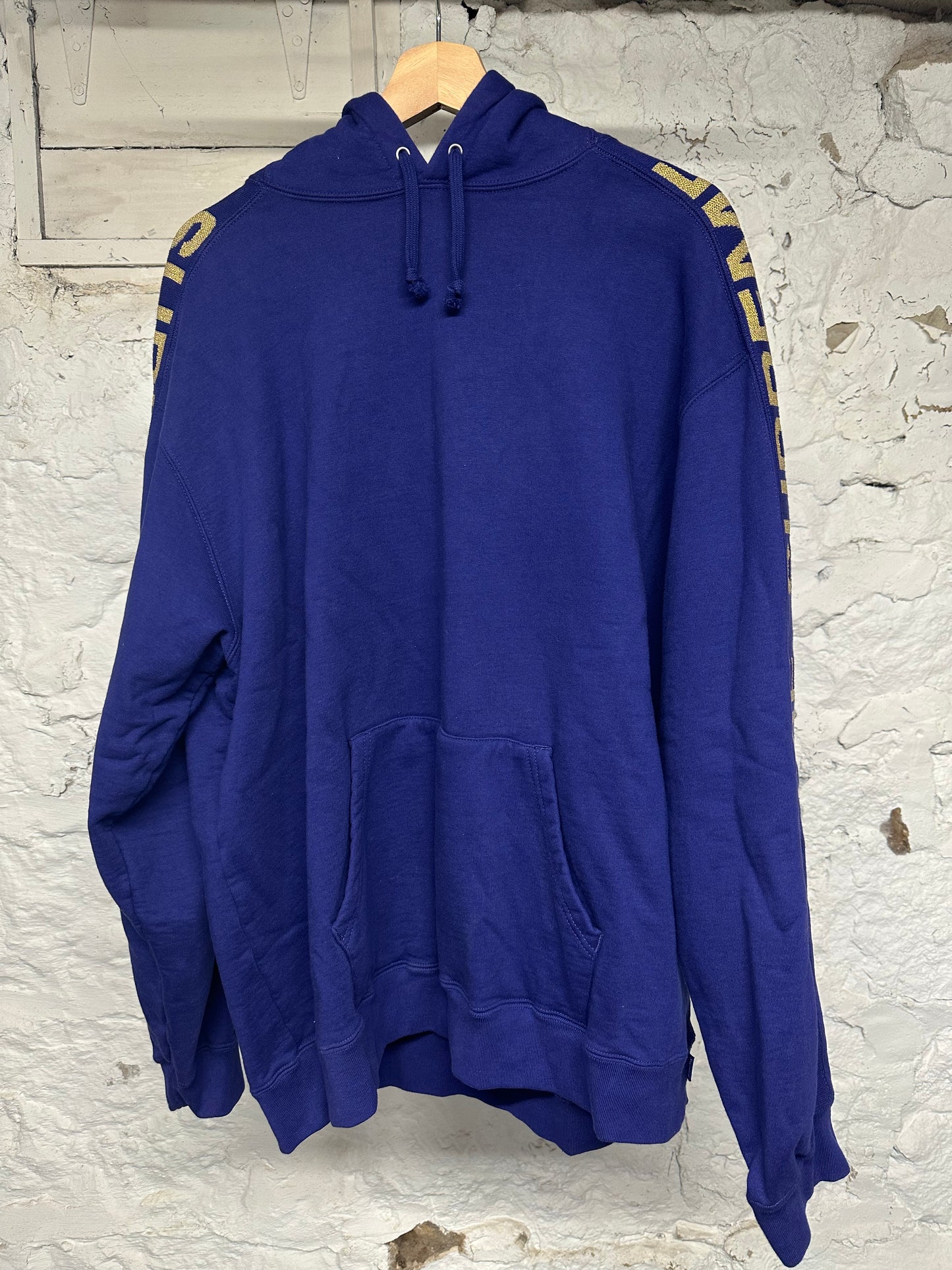 Supreme Purple Gold Sleeve Spellout Hoodie Sz XL