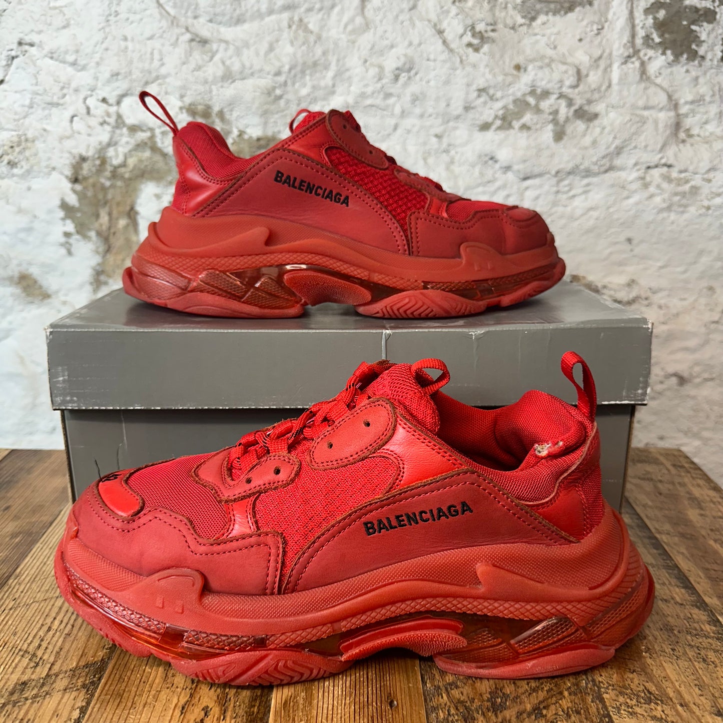 Balenciaga Triple S All Red Sneaker Sz 9 (42)