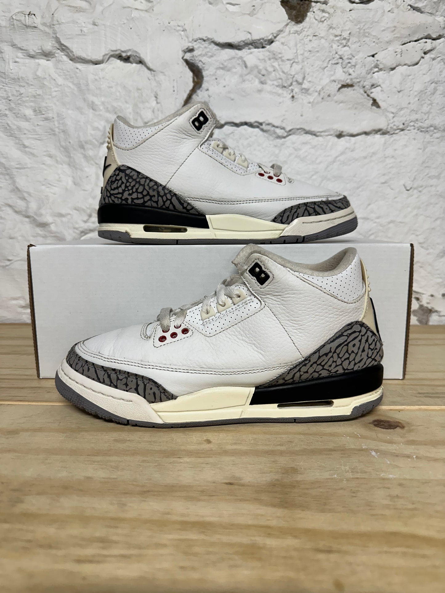 Air Jordan 3 White Cement Reimagined Sz 6Y