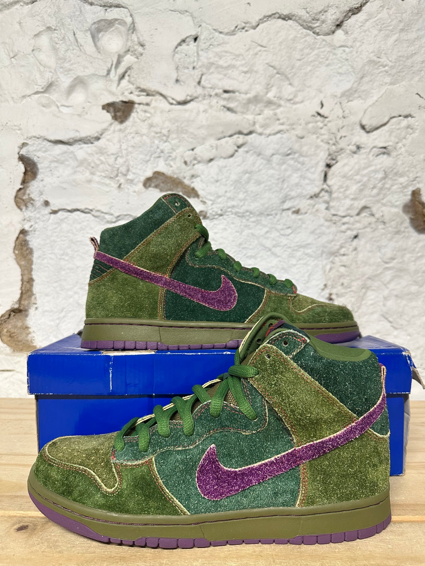 Nike SB Dunk High Skunk 420 (2010) Sz 10 DS