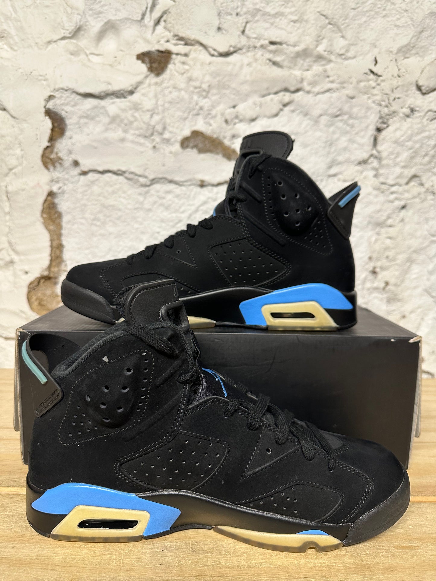 Air Jordan 6 UNC White Sz 8