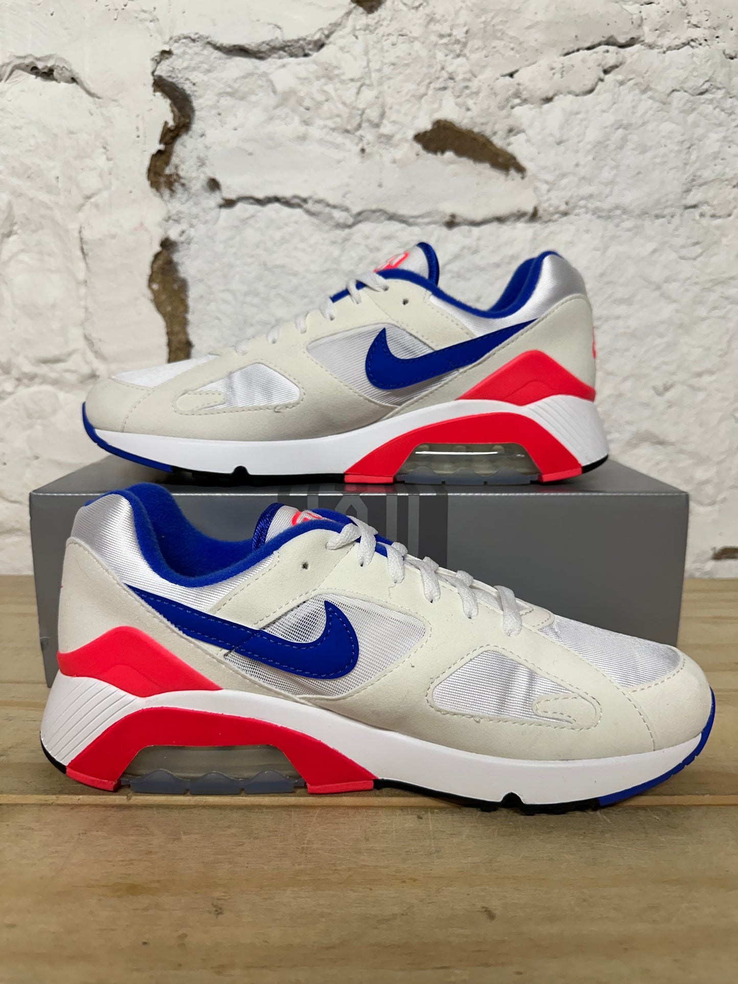 Nike Air Max 180 Ultramarine Sz 9
