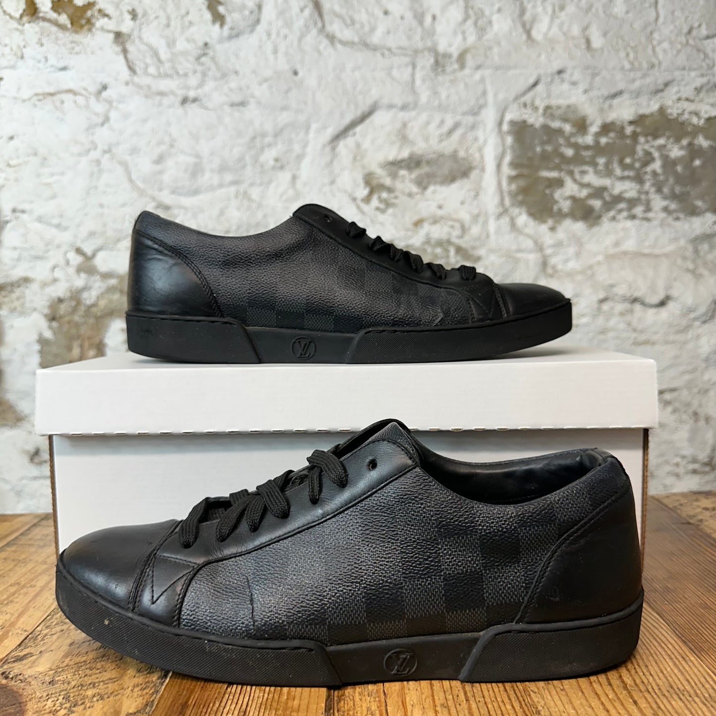 Louis Vuitton Graphite Match Up Sneaker Sz 9.5 (8LV)