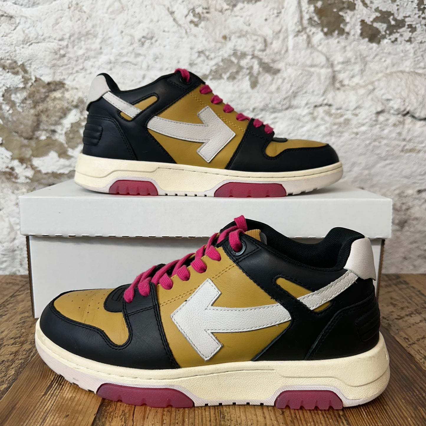 Off-White Out Of Office Mustard Gray Sneaker Sz 7 (40) No Box