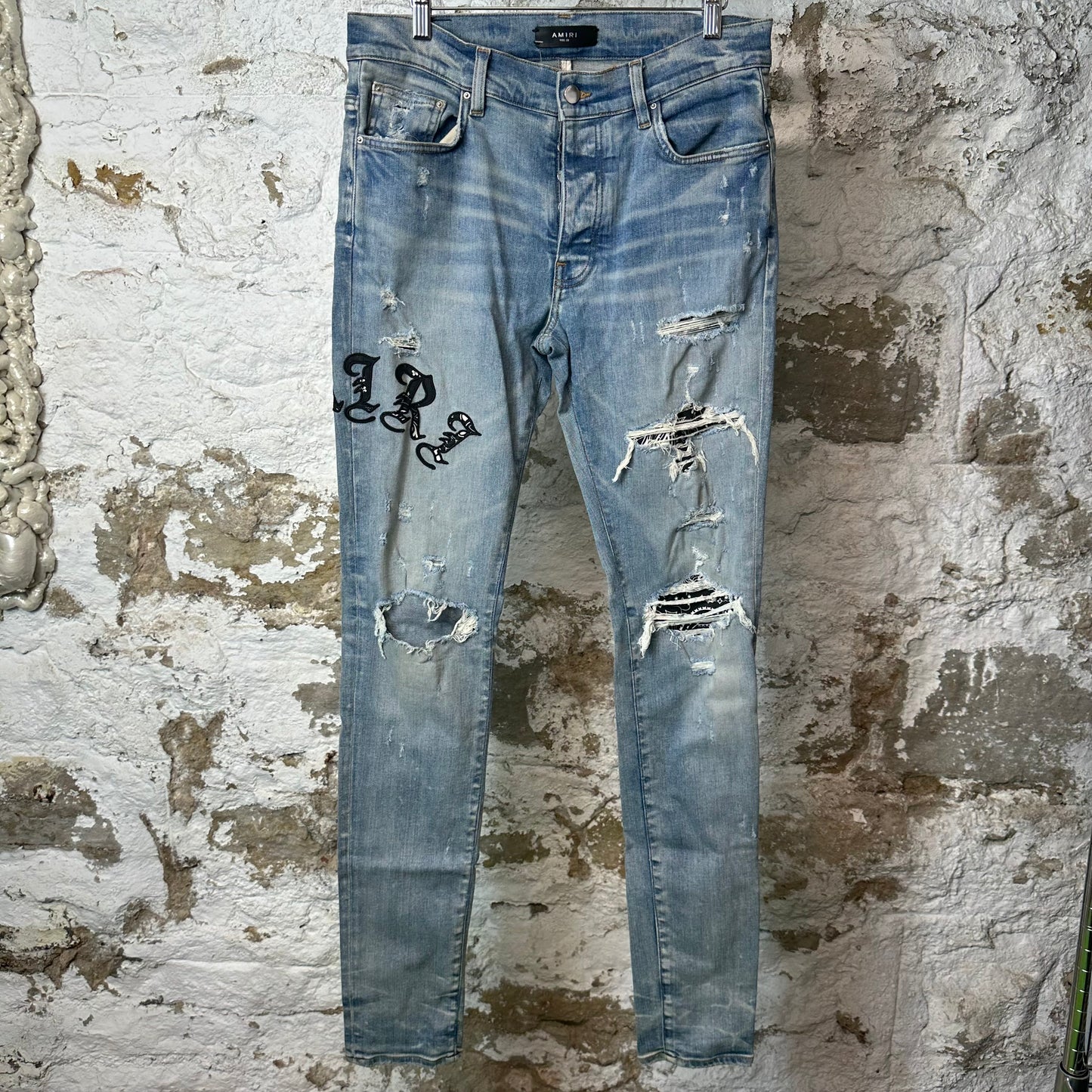 Amiri Black Paisley Old English Blue Denim Jeans Sz 32